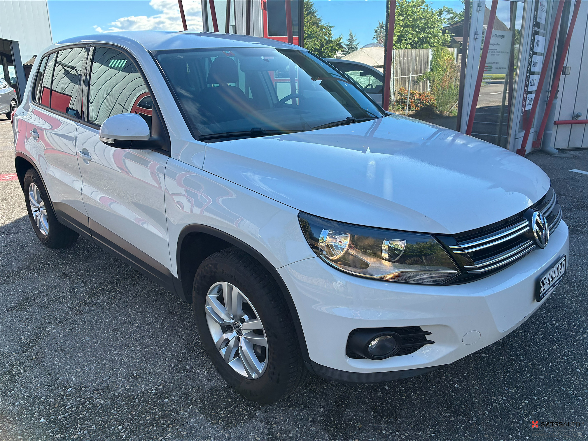 Auction Image
