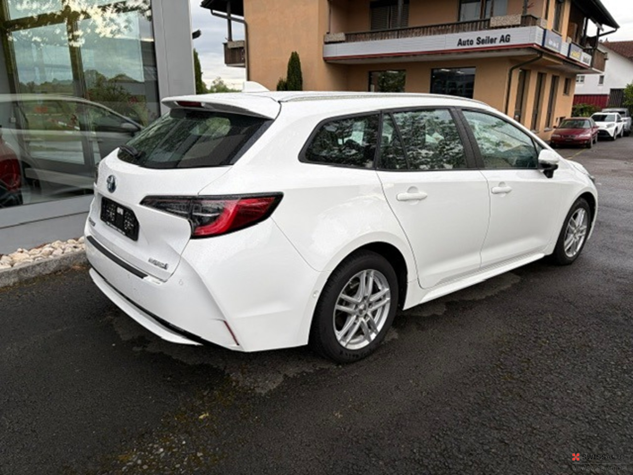 Auction Image