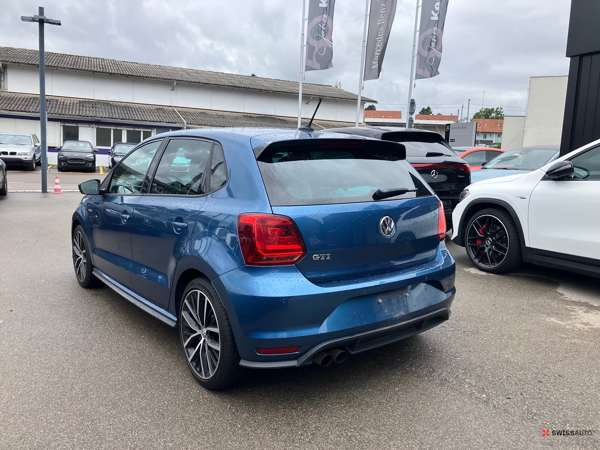 Auction Image