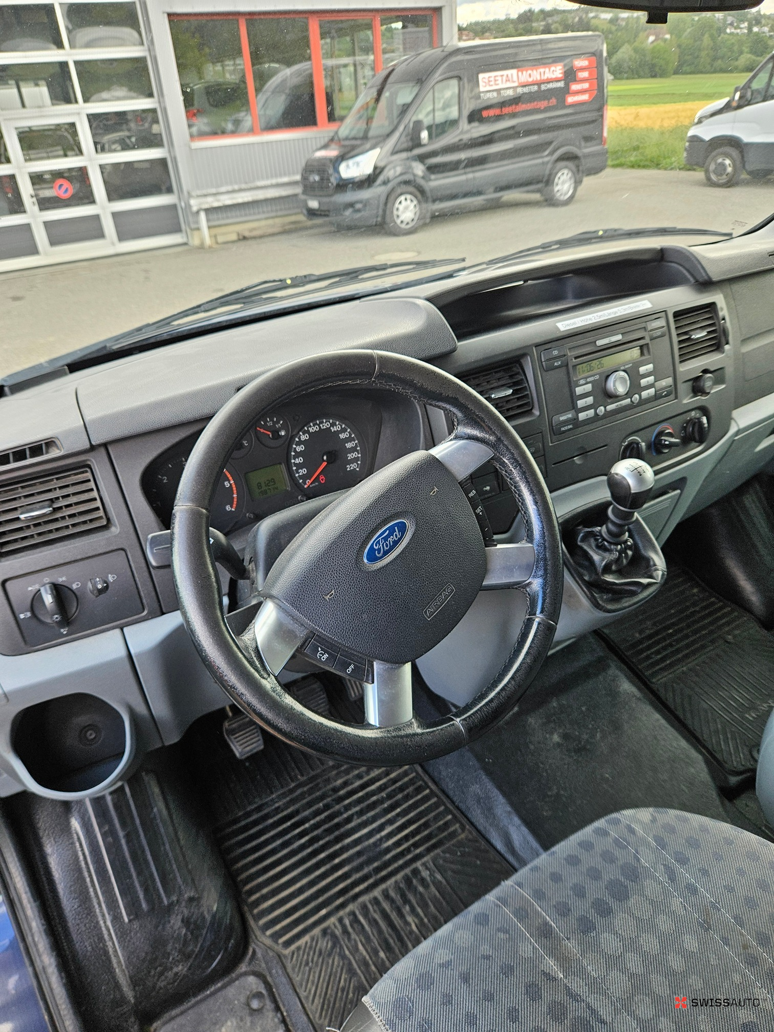 Auction Image
