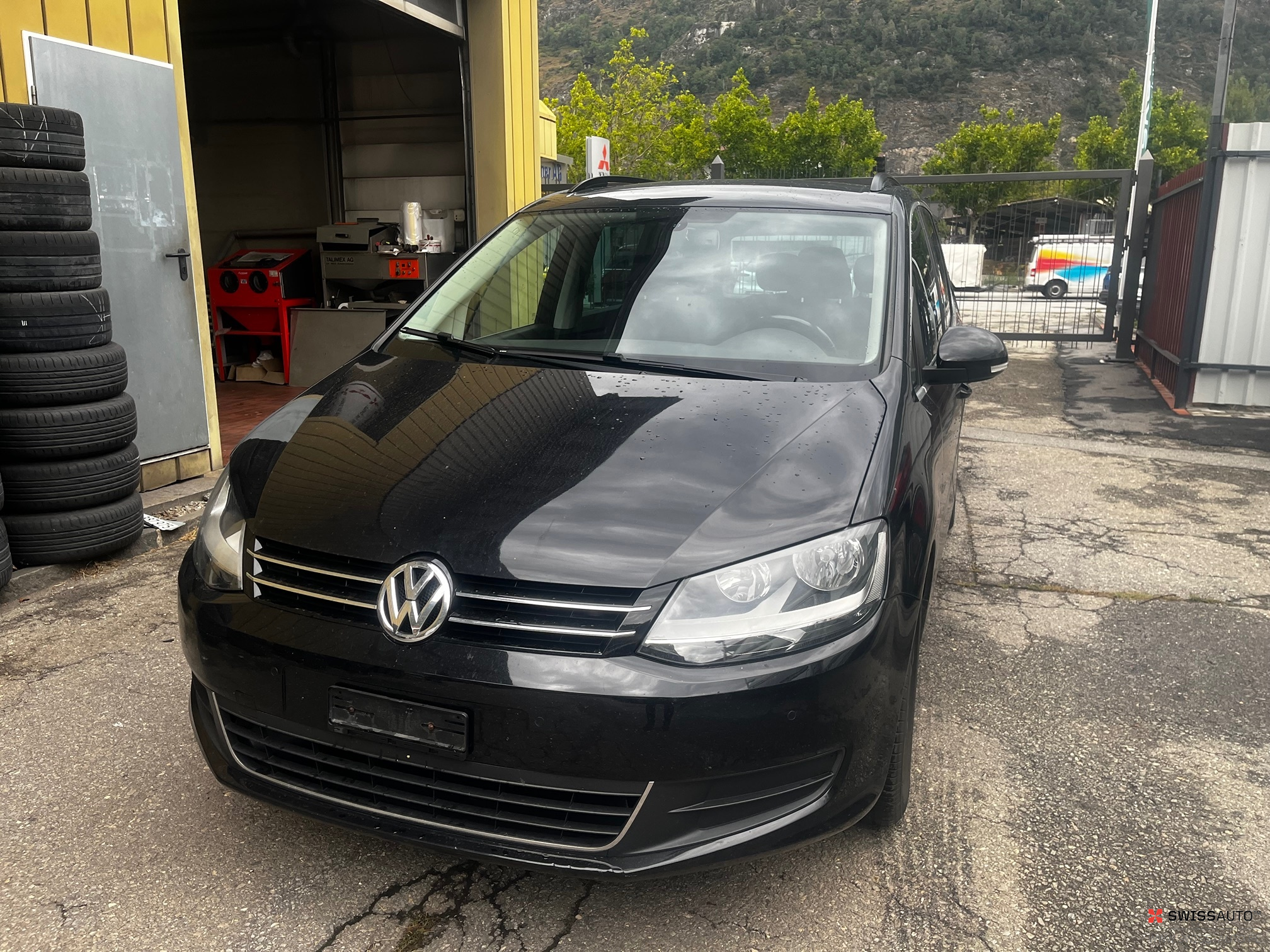 Auction Image