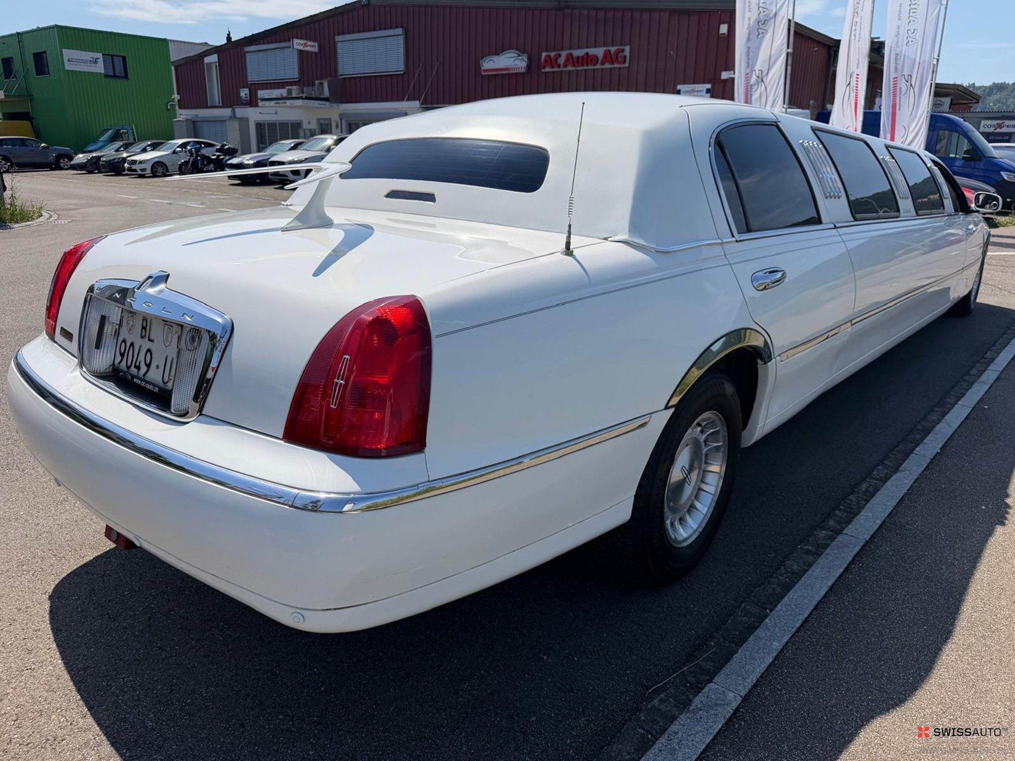 Auction Image