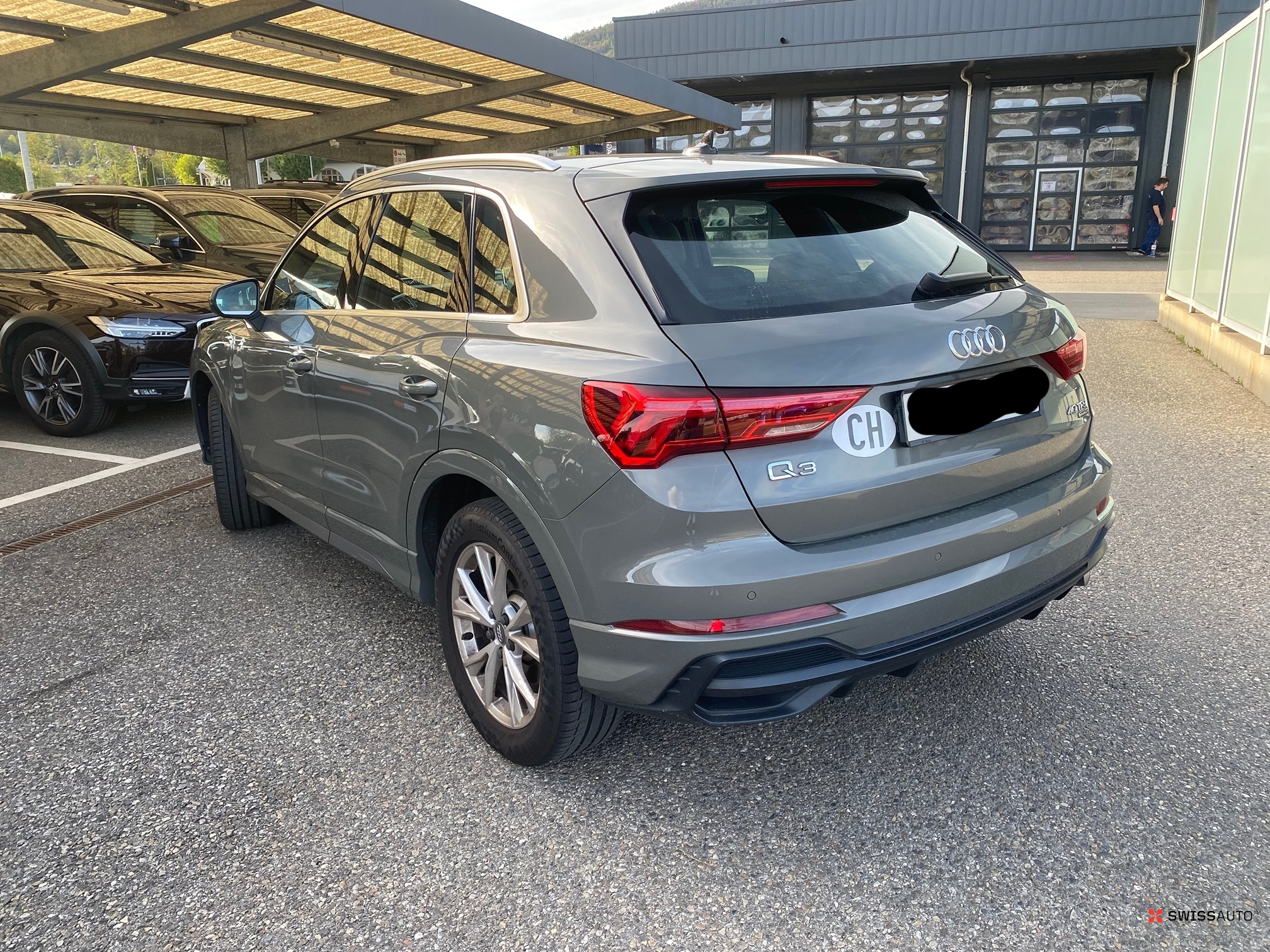 Auction Image