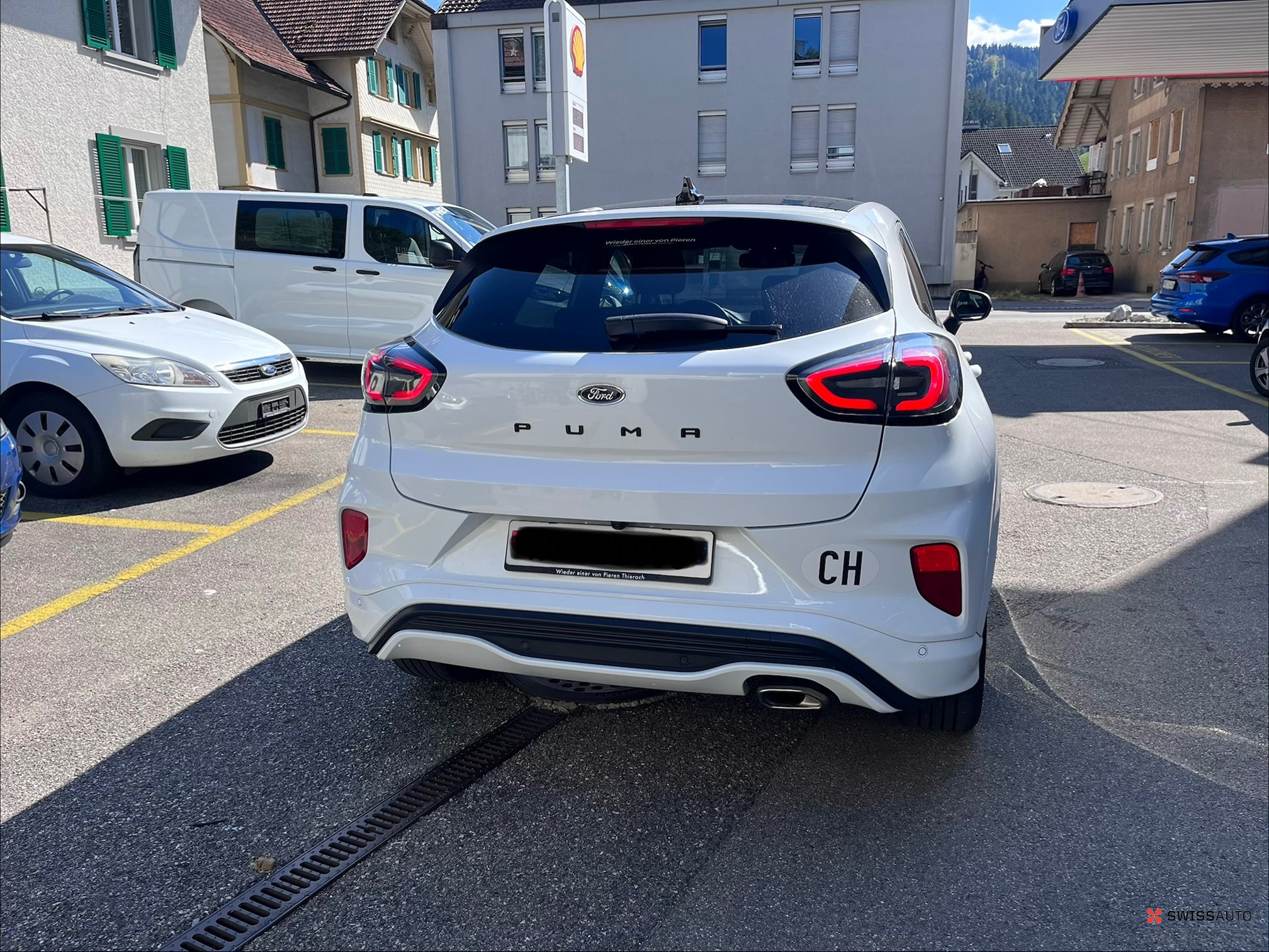 Auction Image