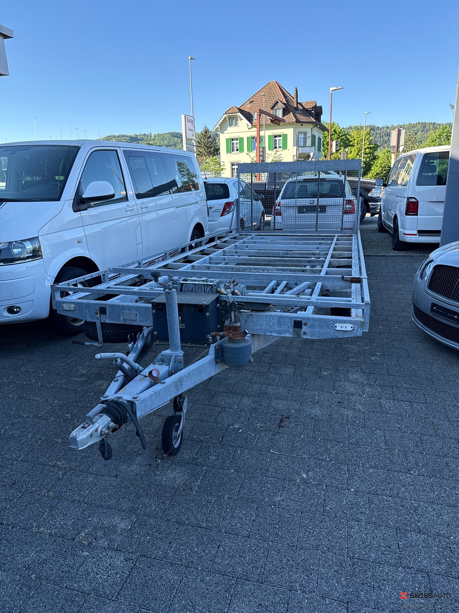 Auction Image