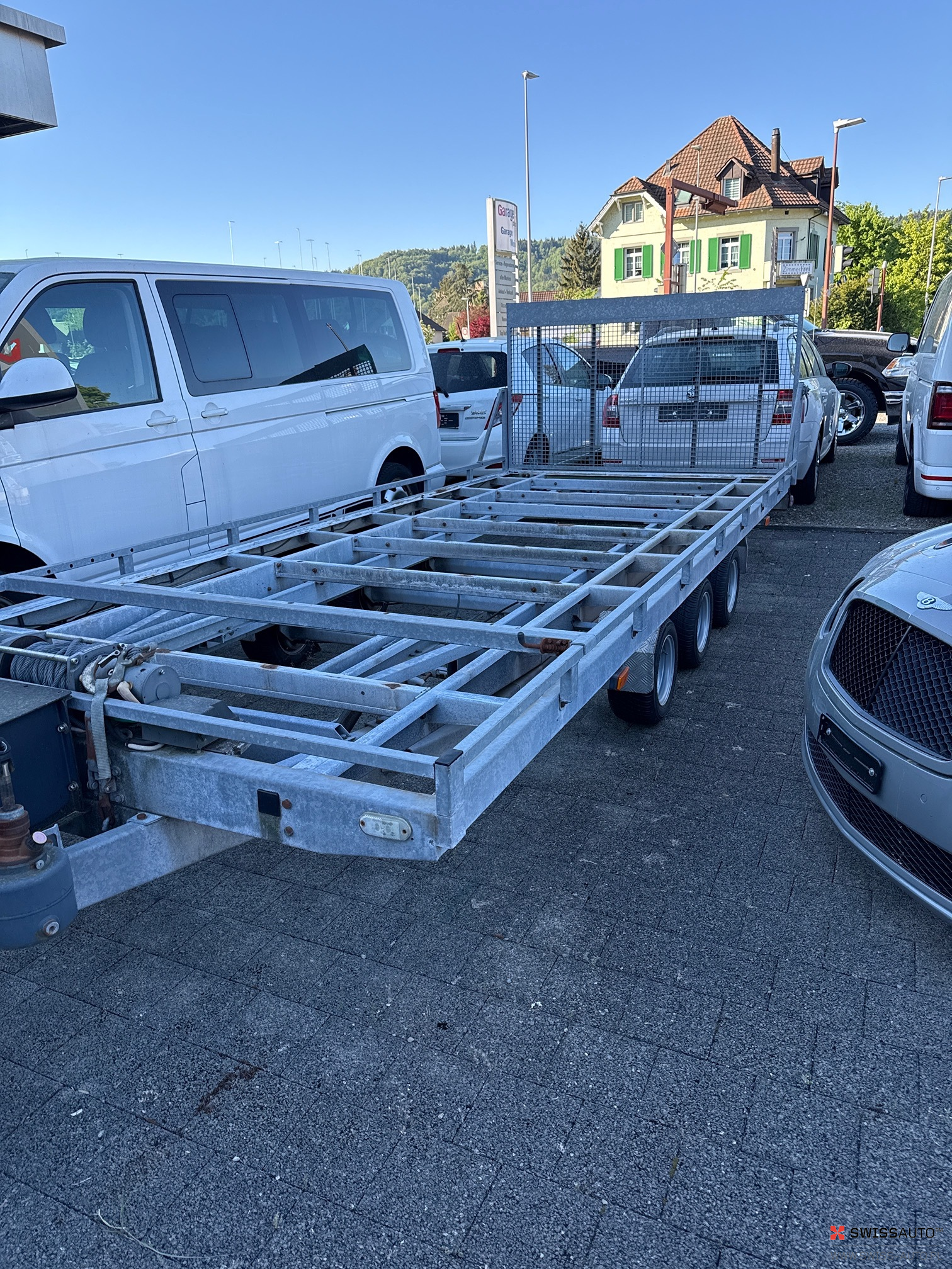 Auction Image