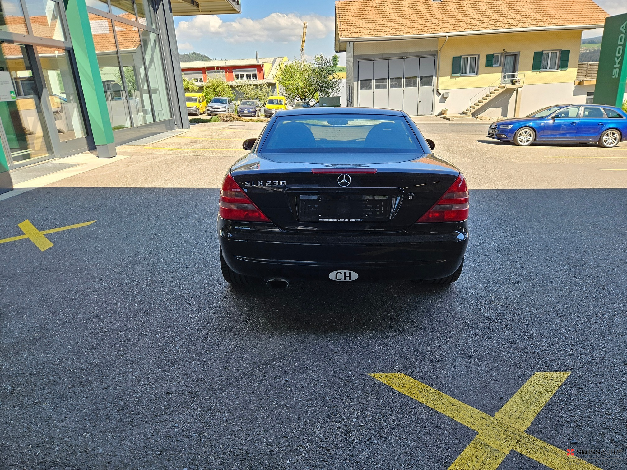 Auction Image