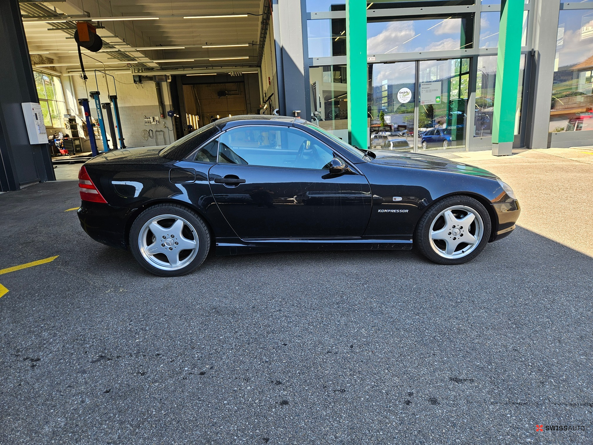 Auction Image