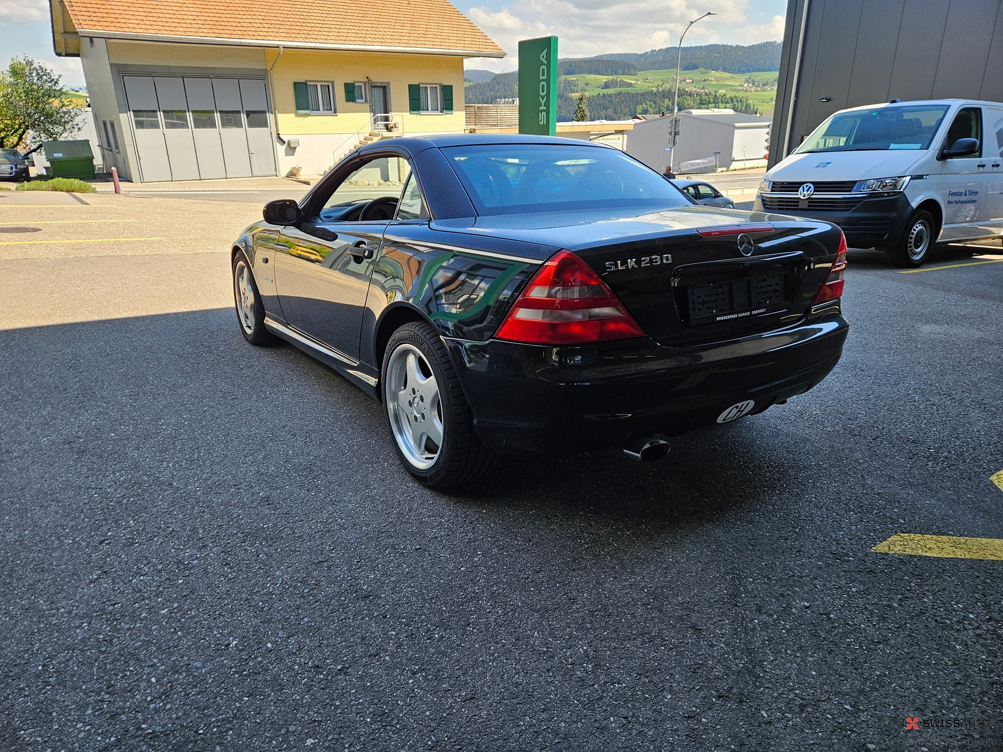 Auction Image