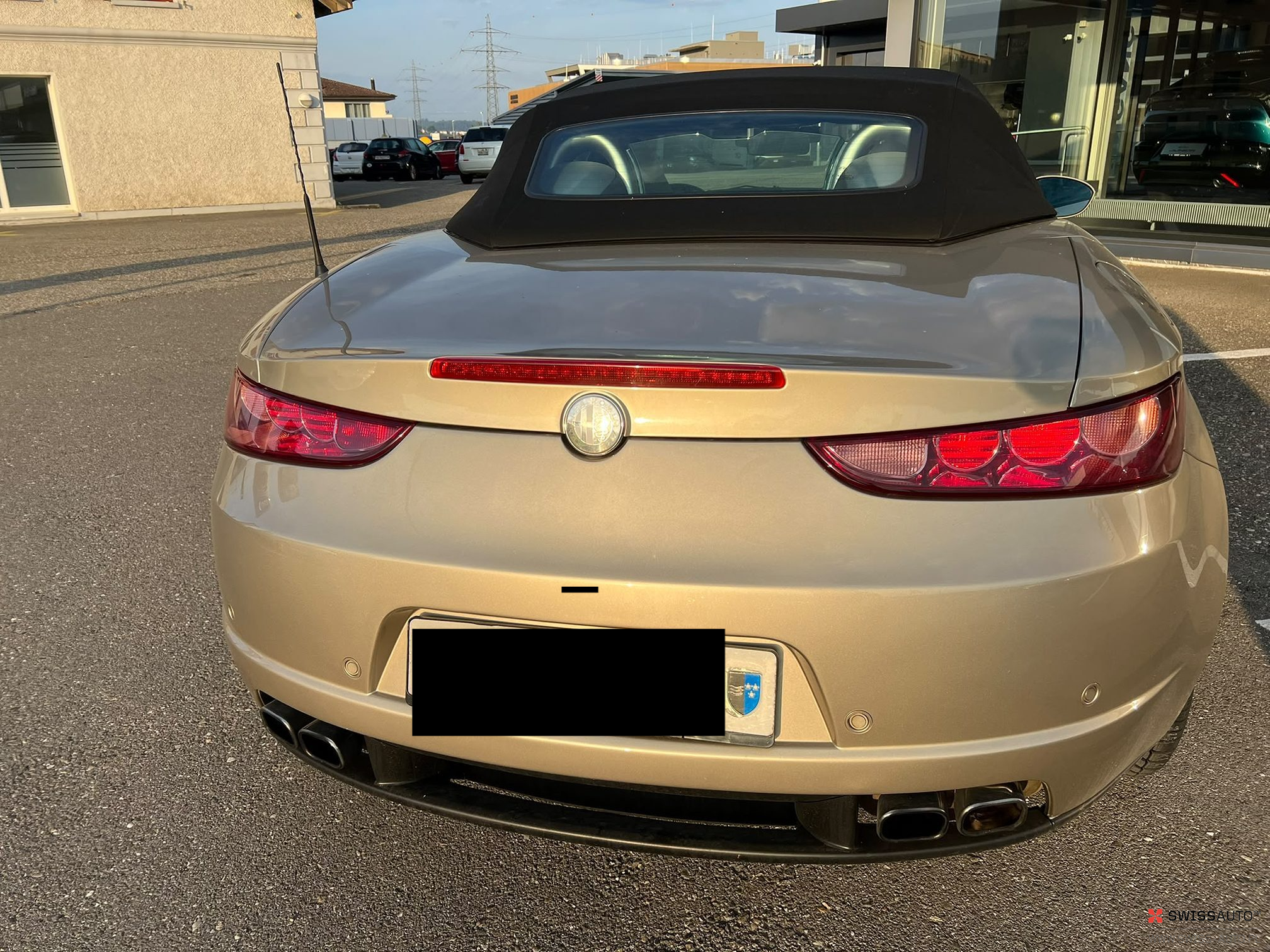 Auction Image
