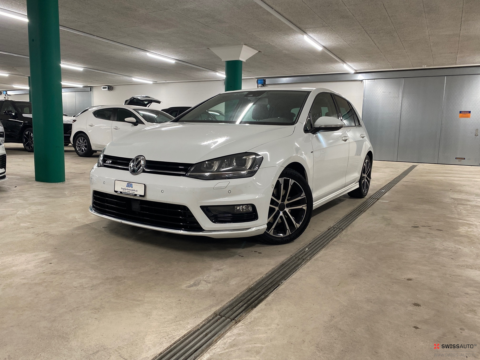 Auction Image