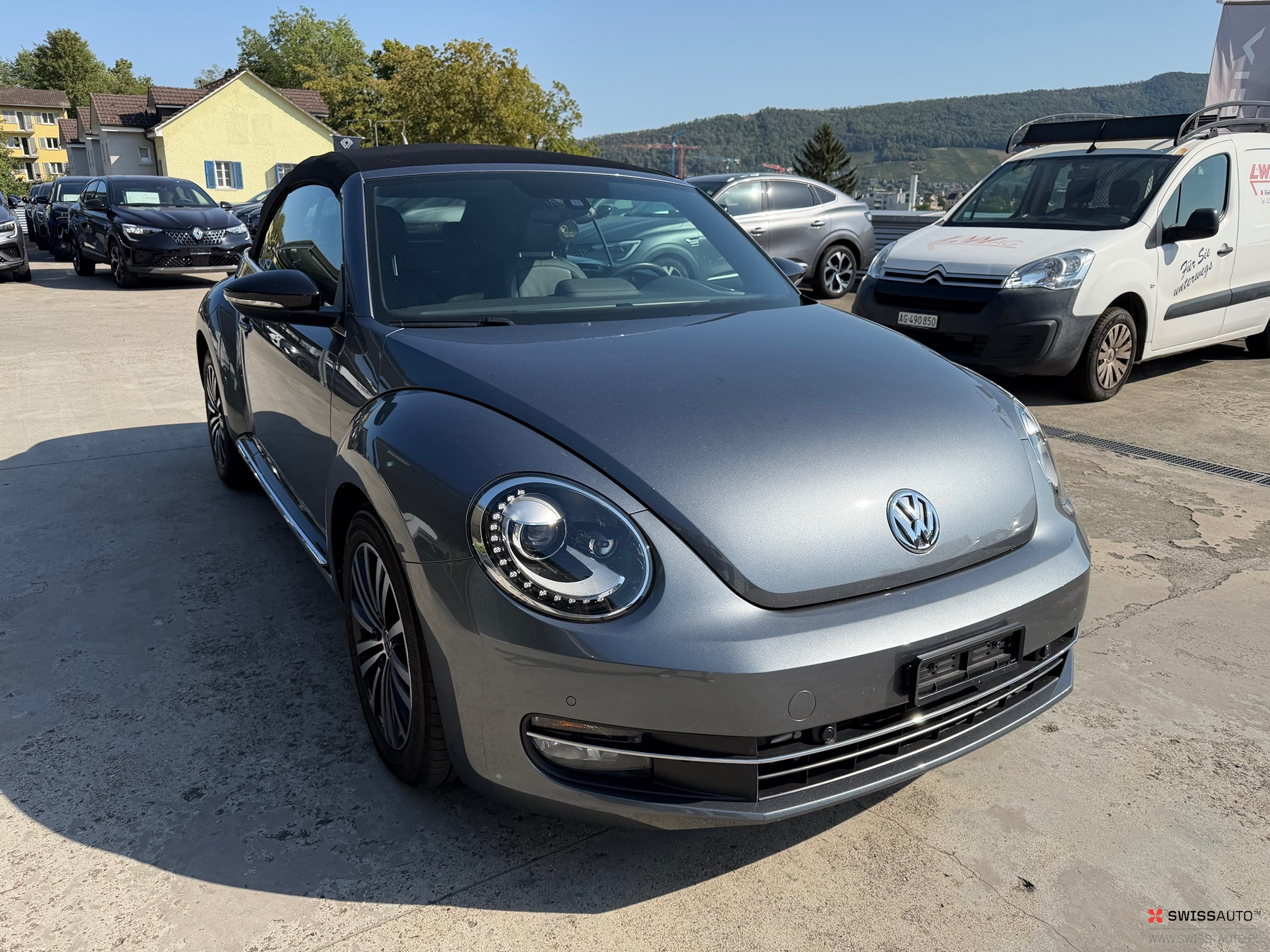 Auction Image