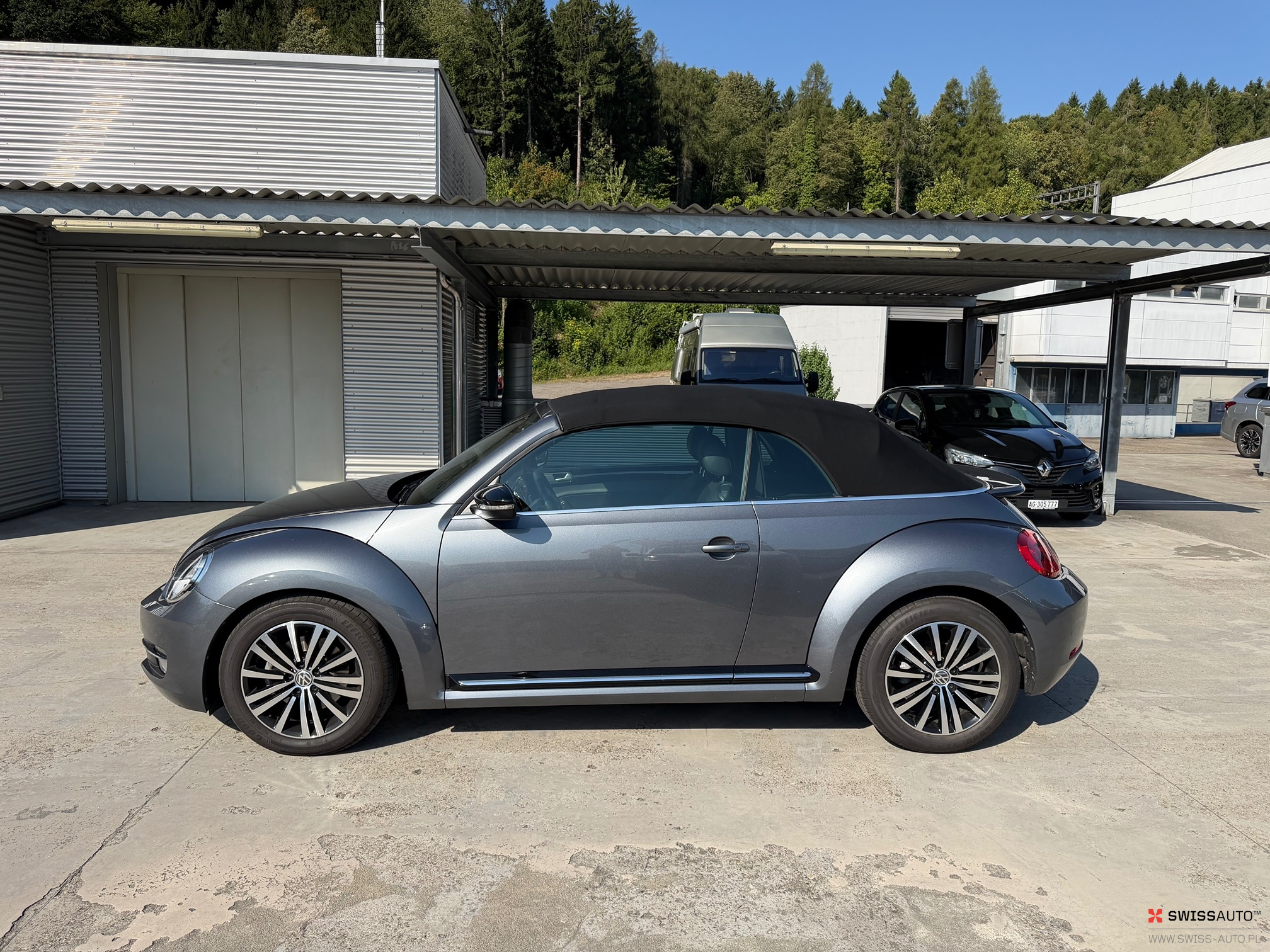 Auction Image