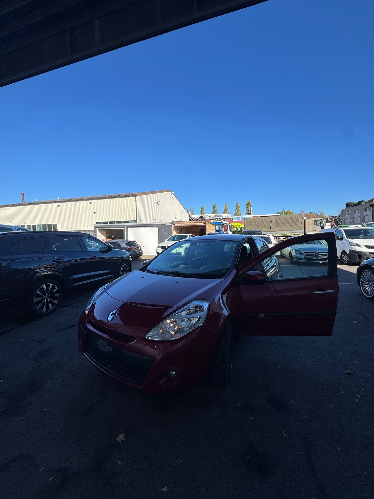 Auction Image