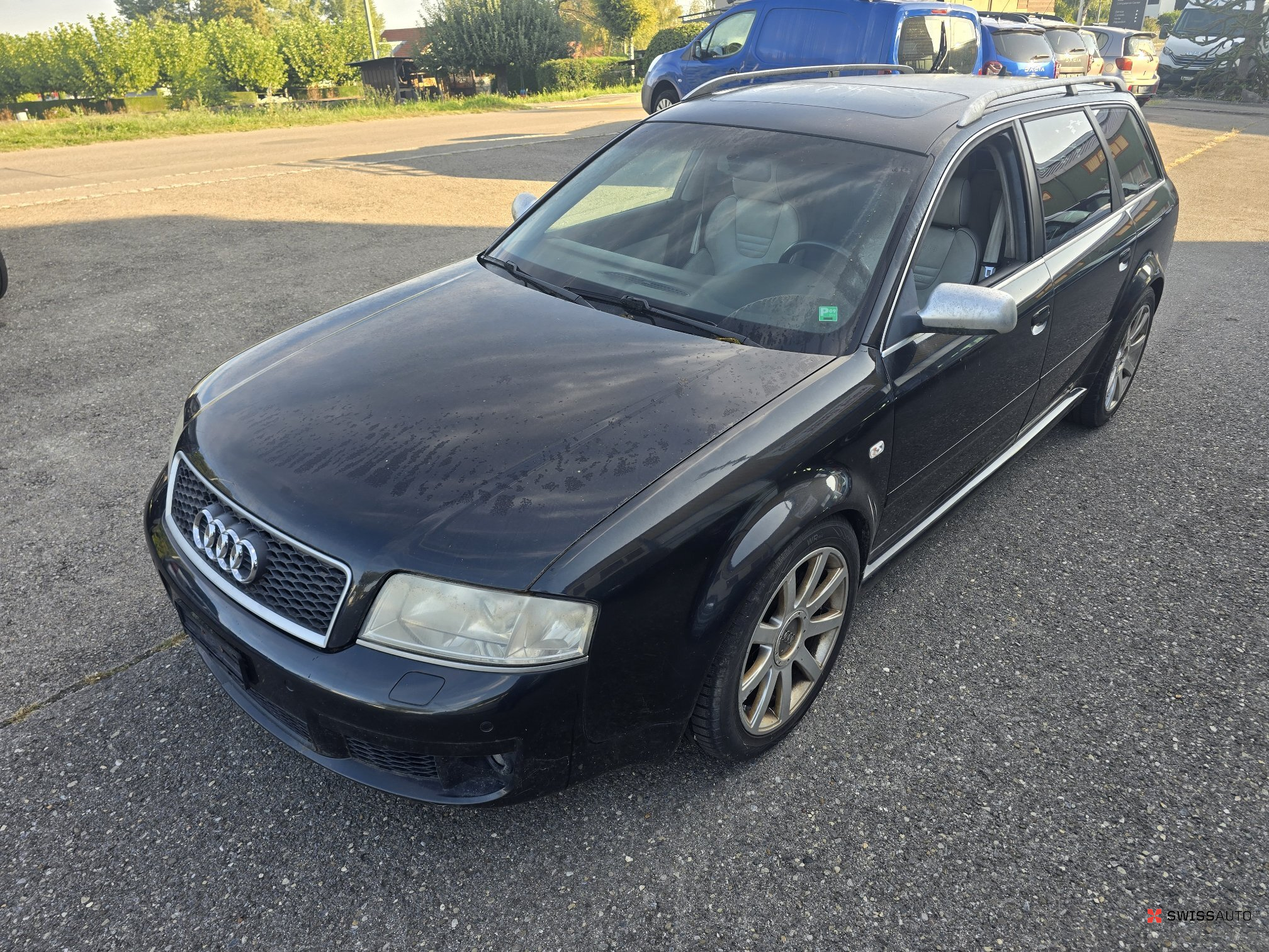 Auction Image