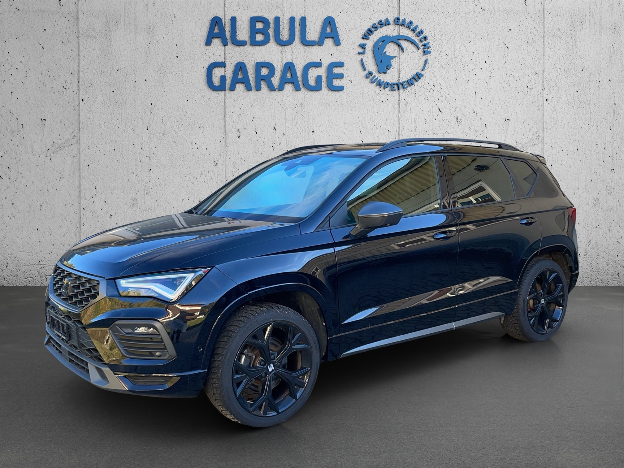 Auction Image