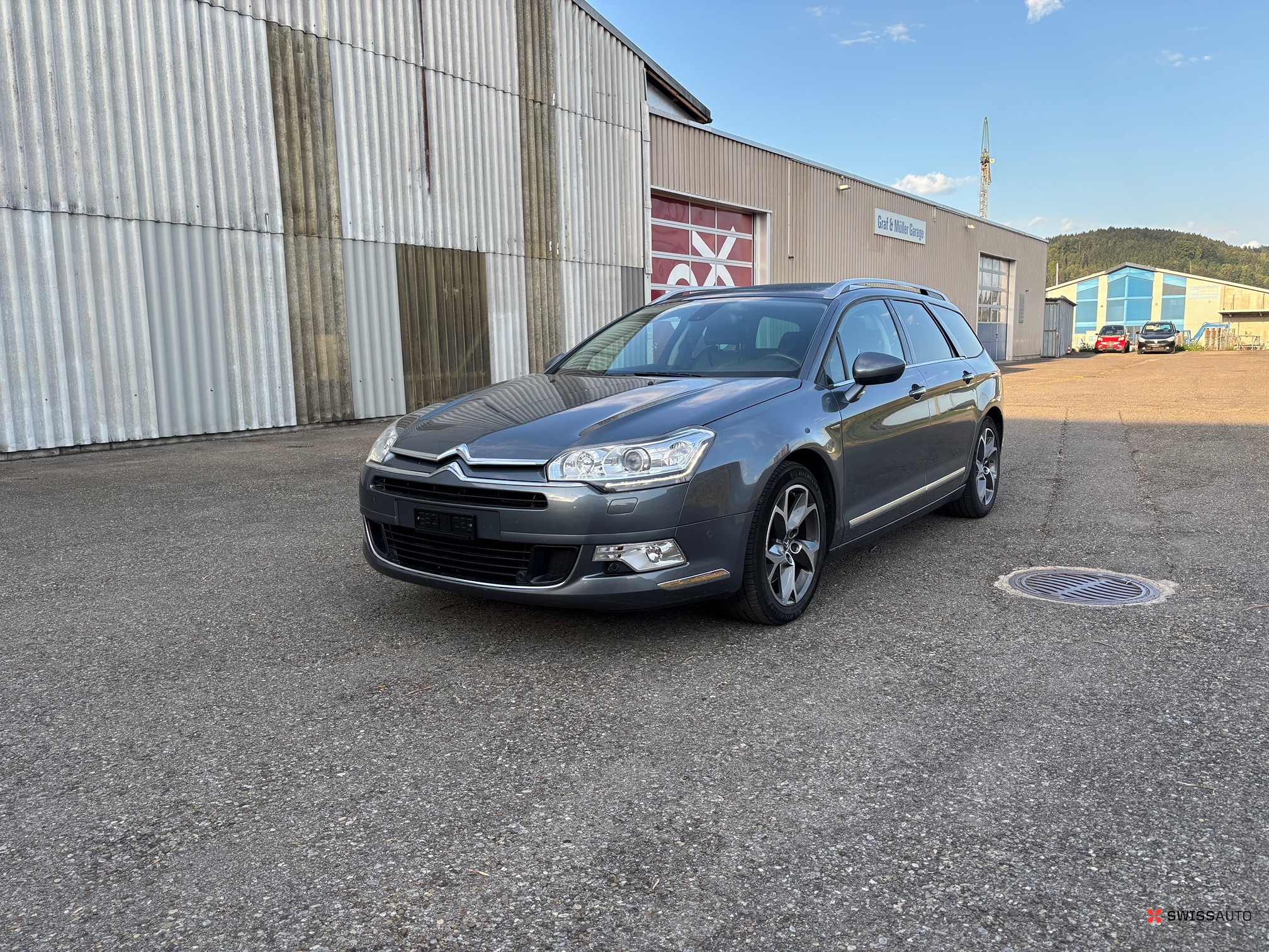 Auction Image