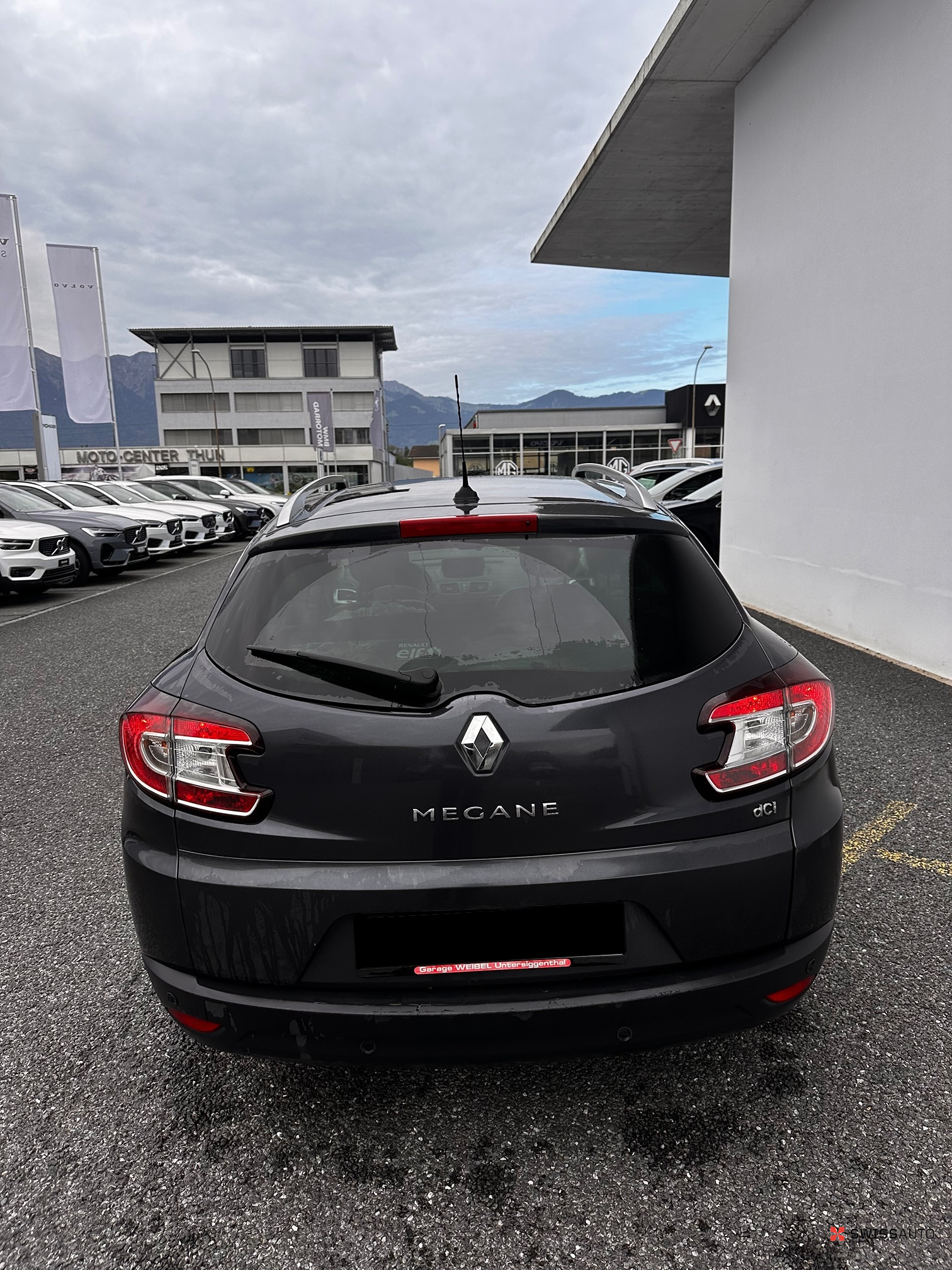 Auction Image