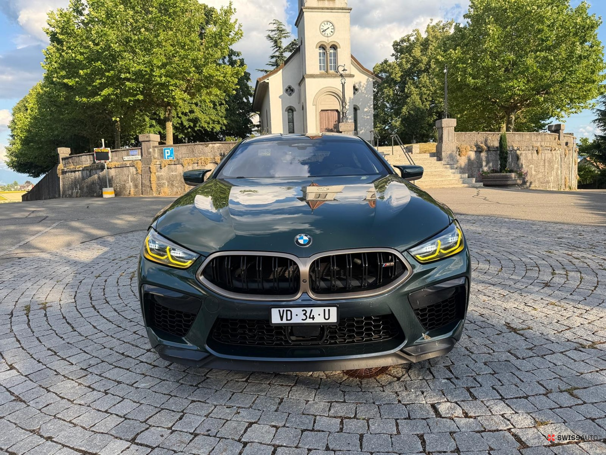 Auction Image