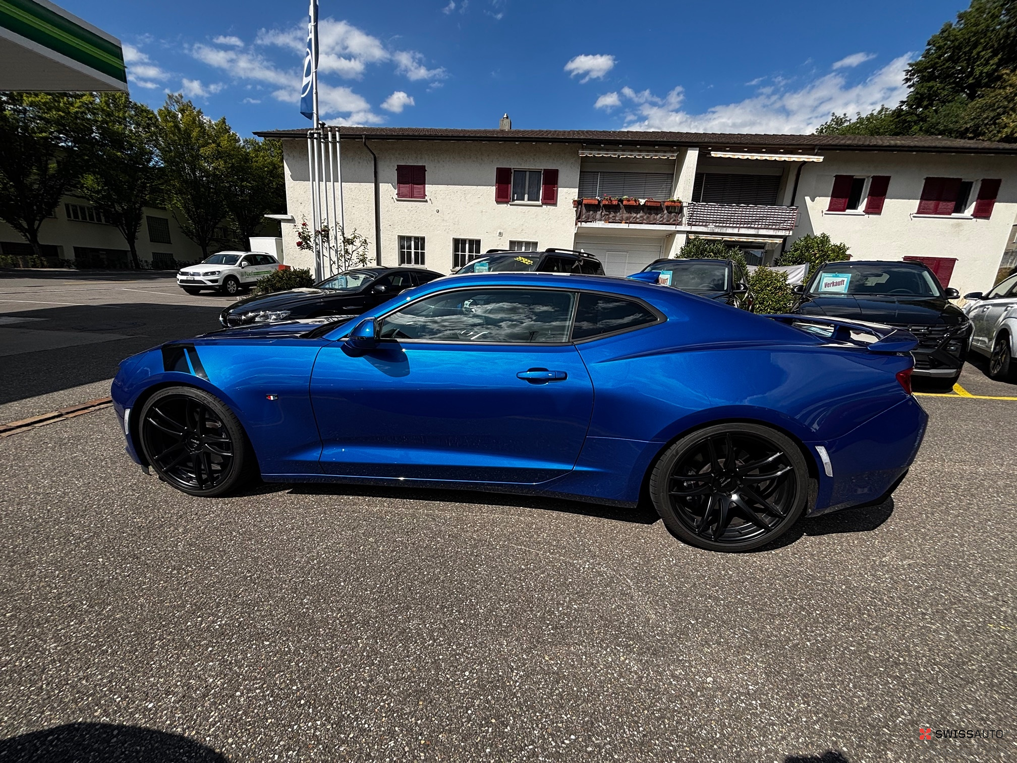 Auction Image