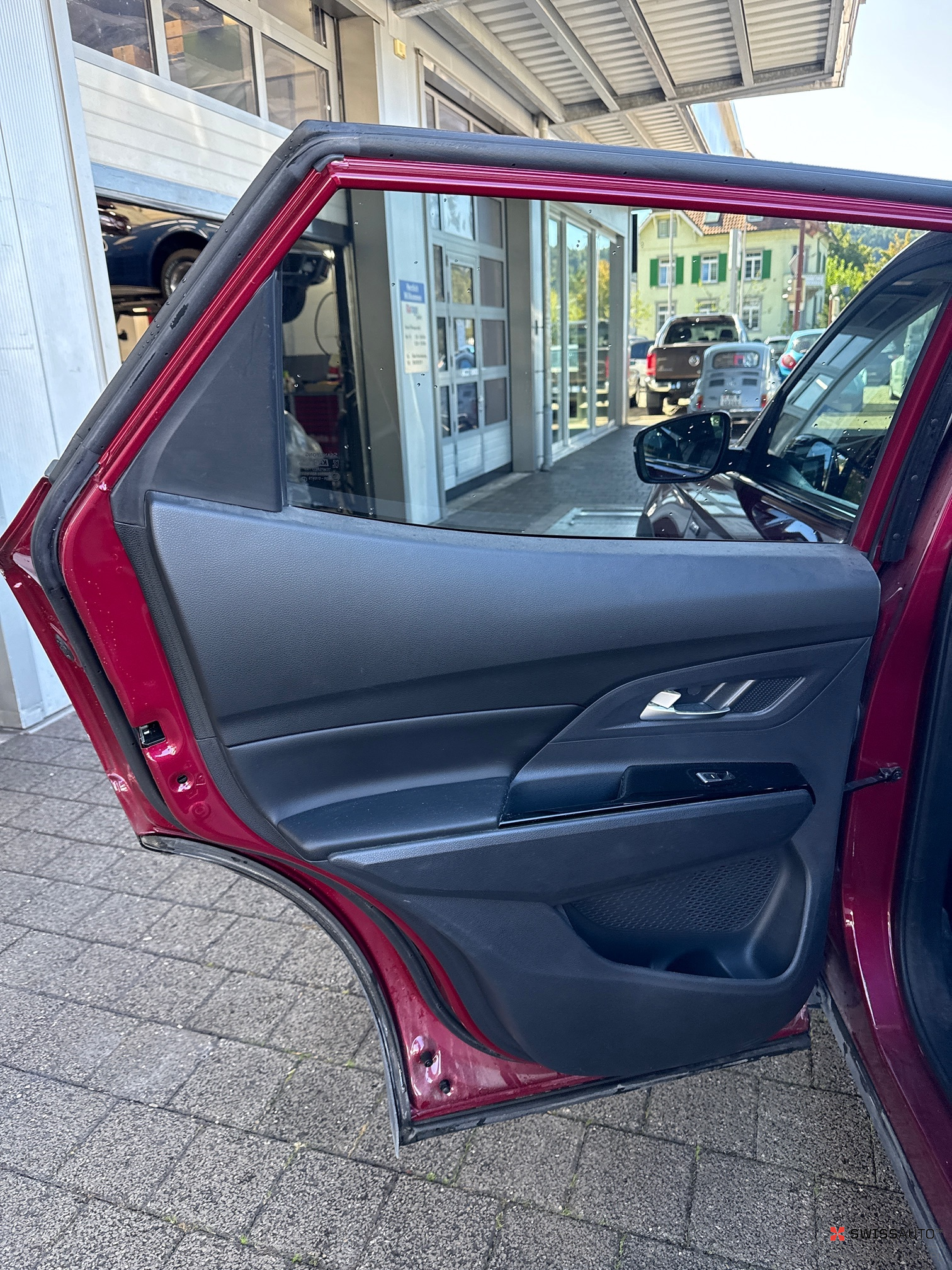 Auction Image