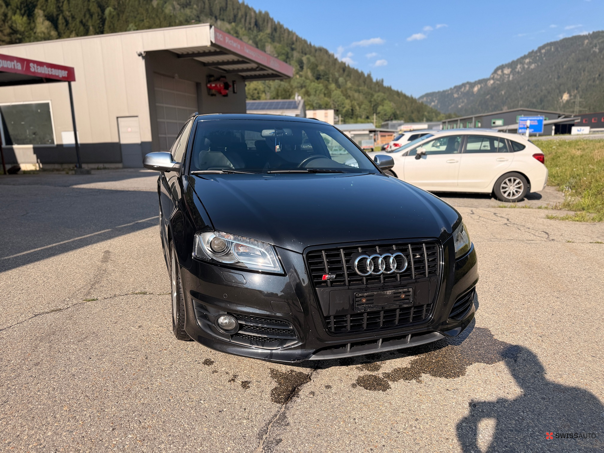 Auction Image
