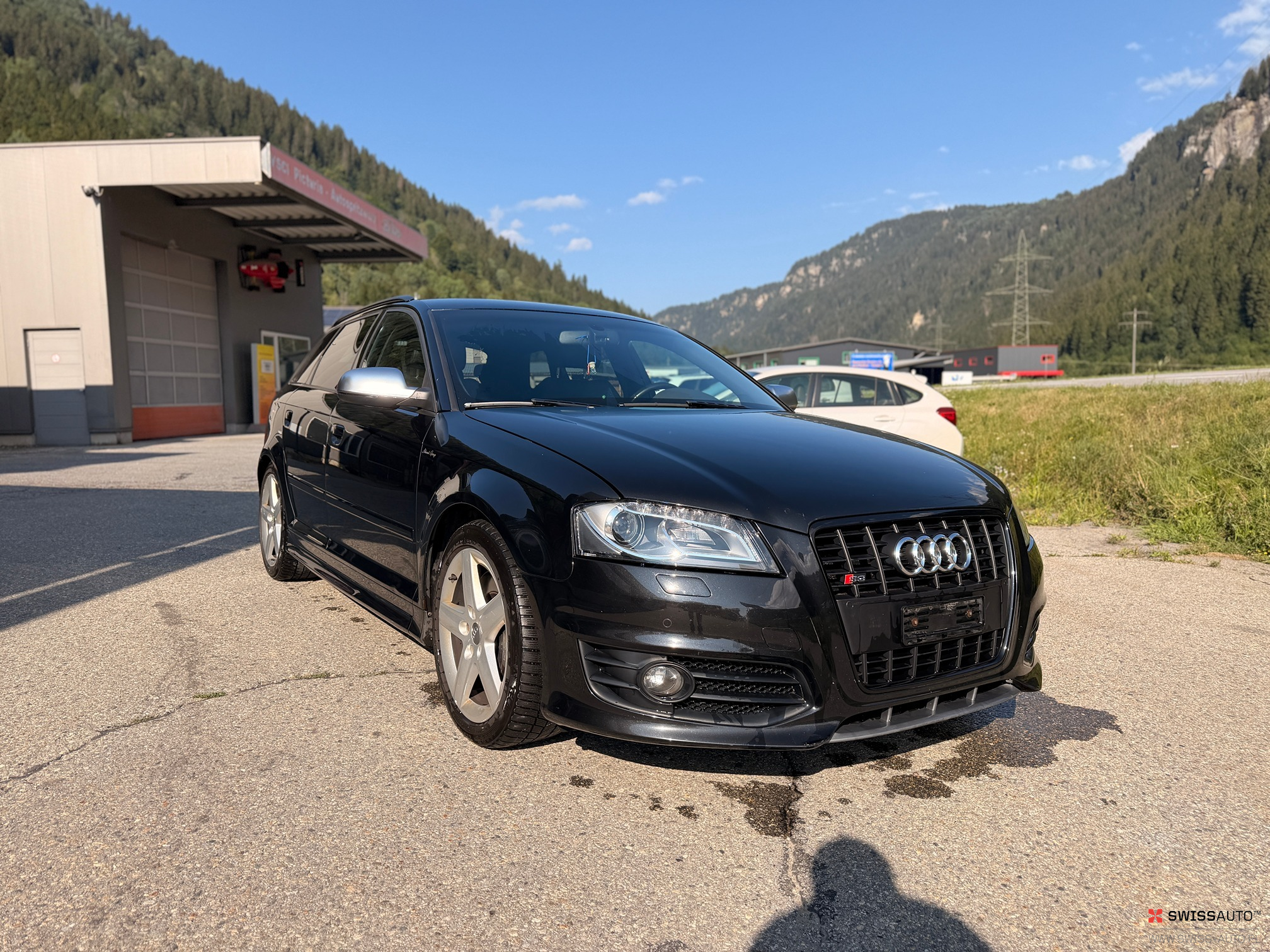 Auction Image