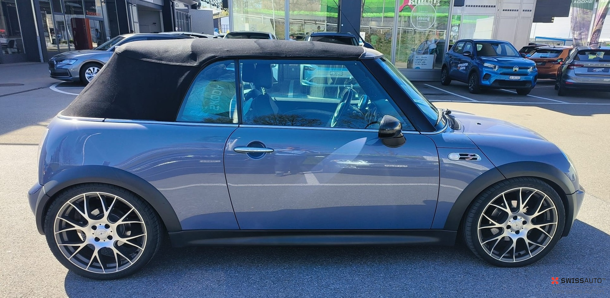 Auction Image