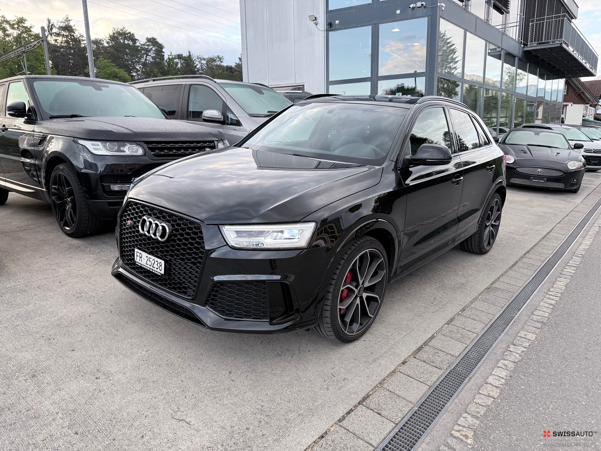 Auction Image