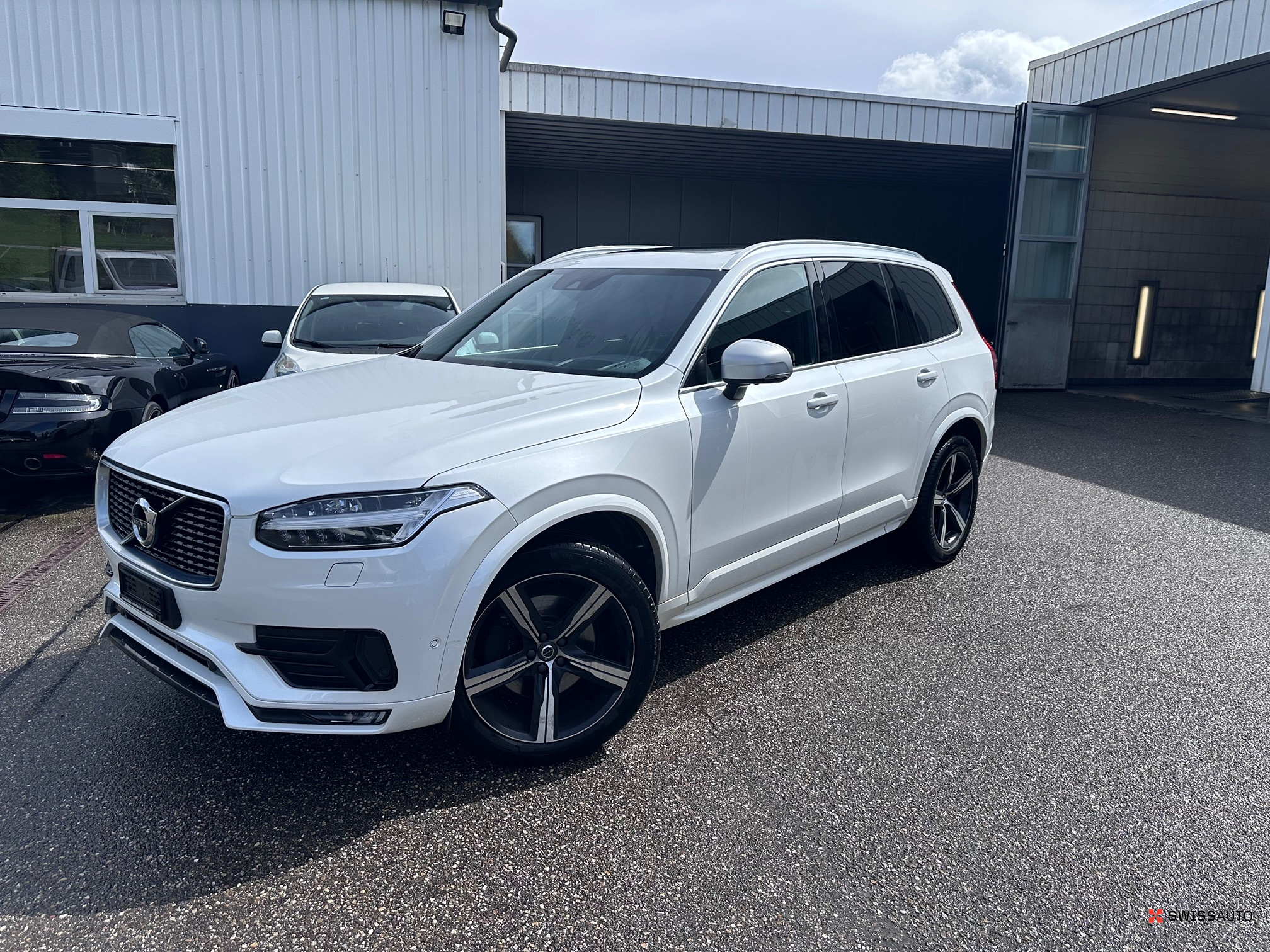 Auction Image