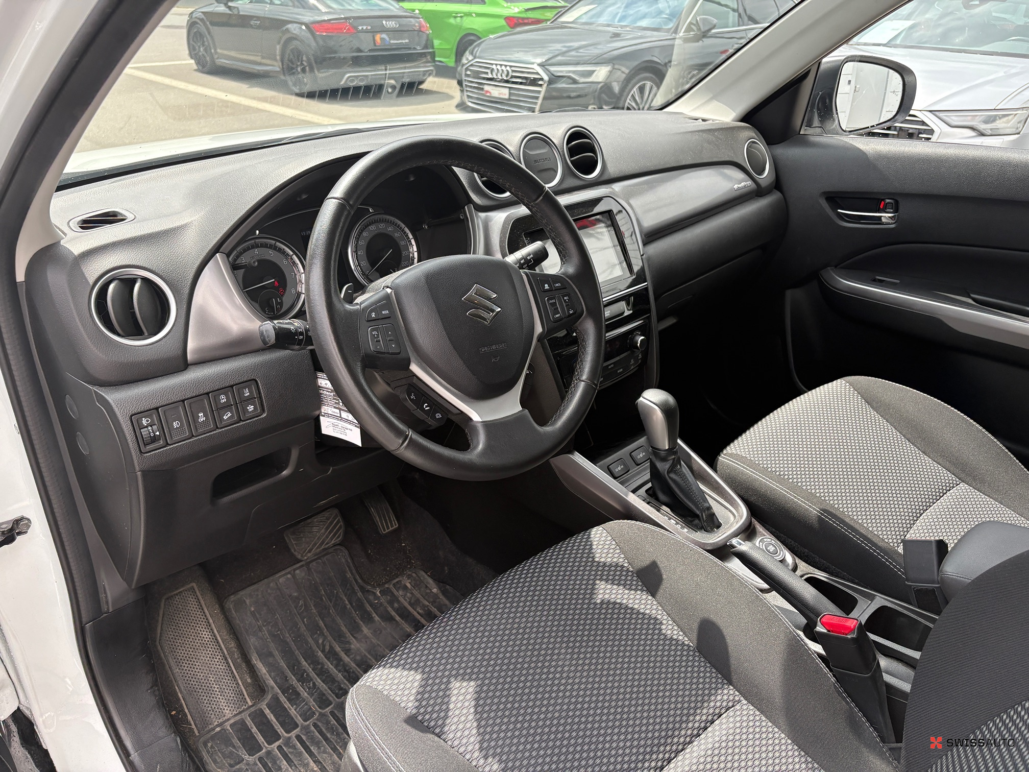 Auction Image