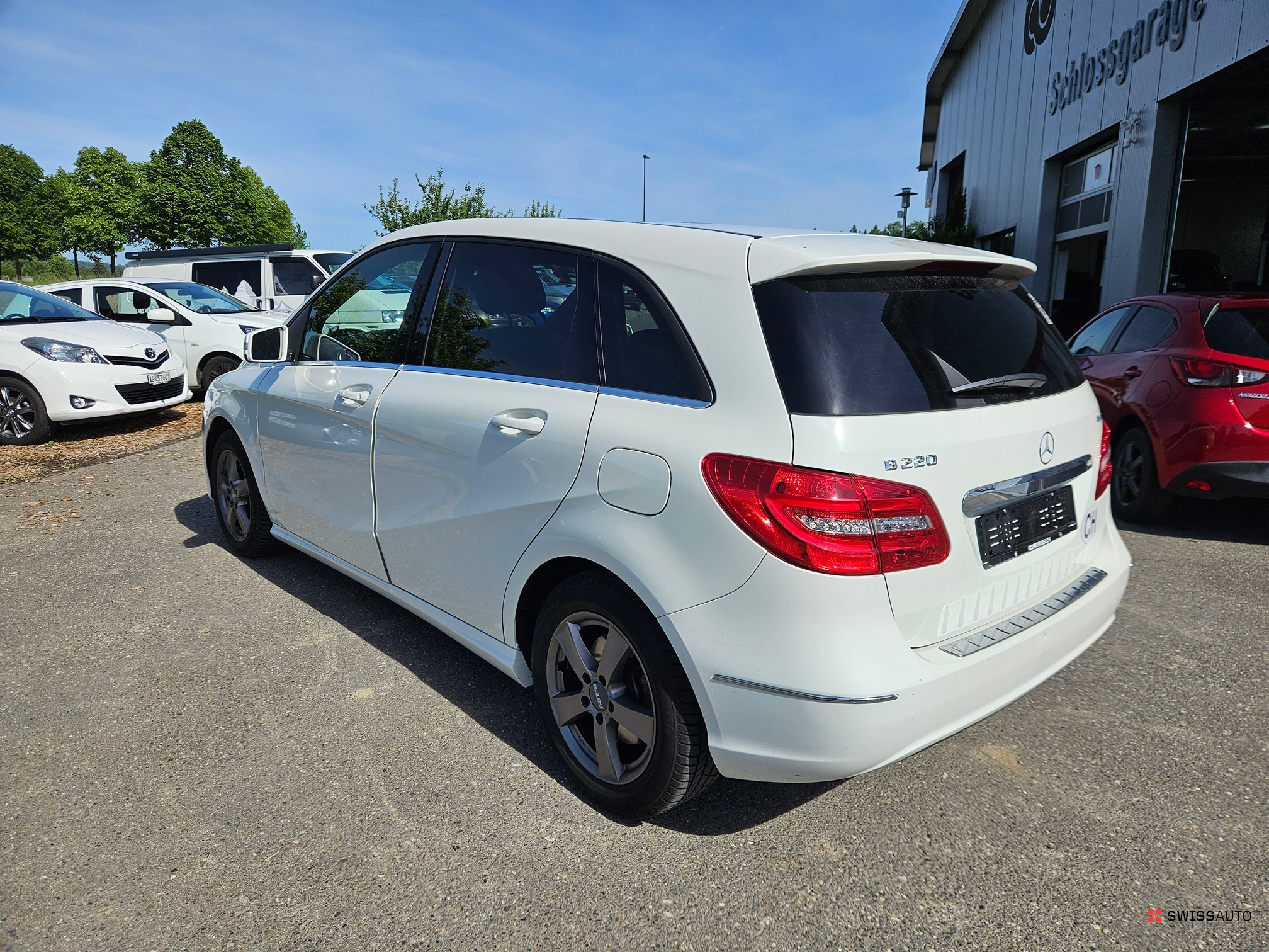 Auction Image