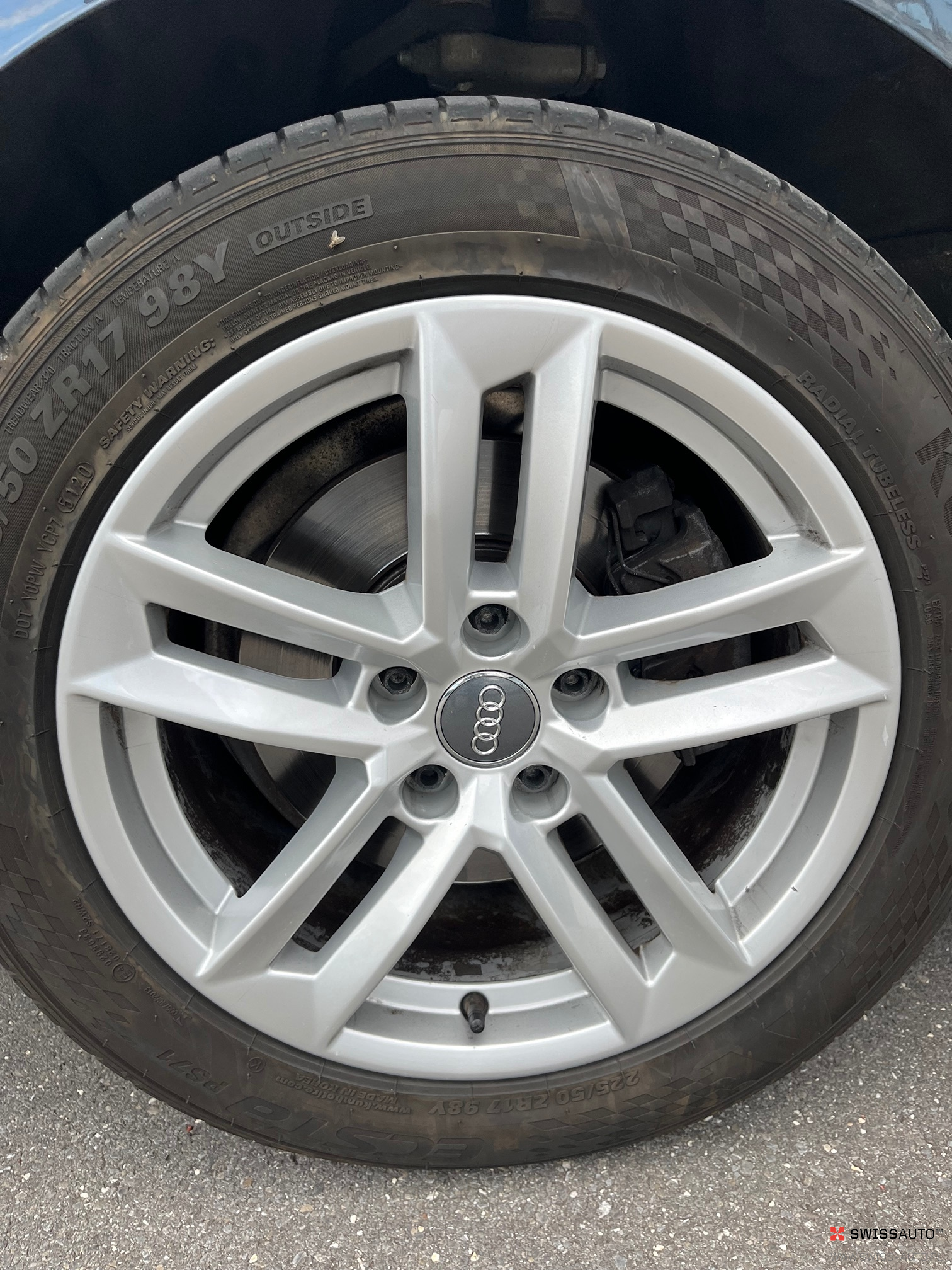 Auction Image
