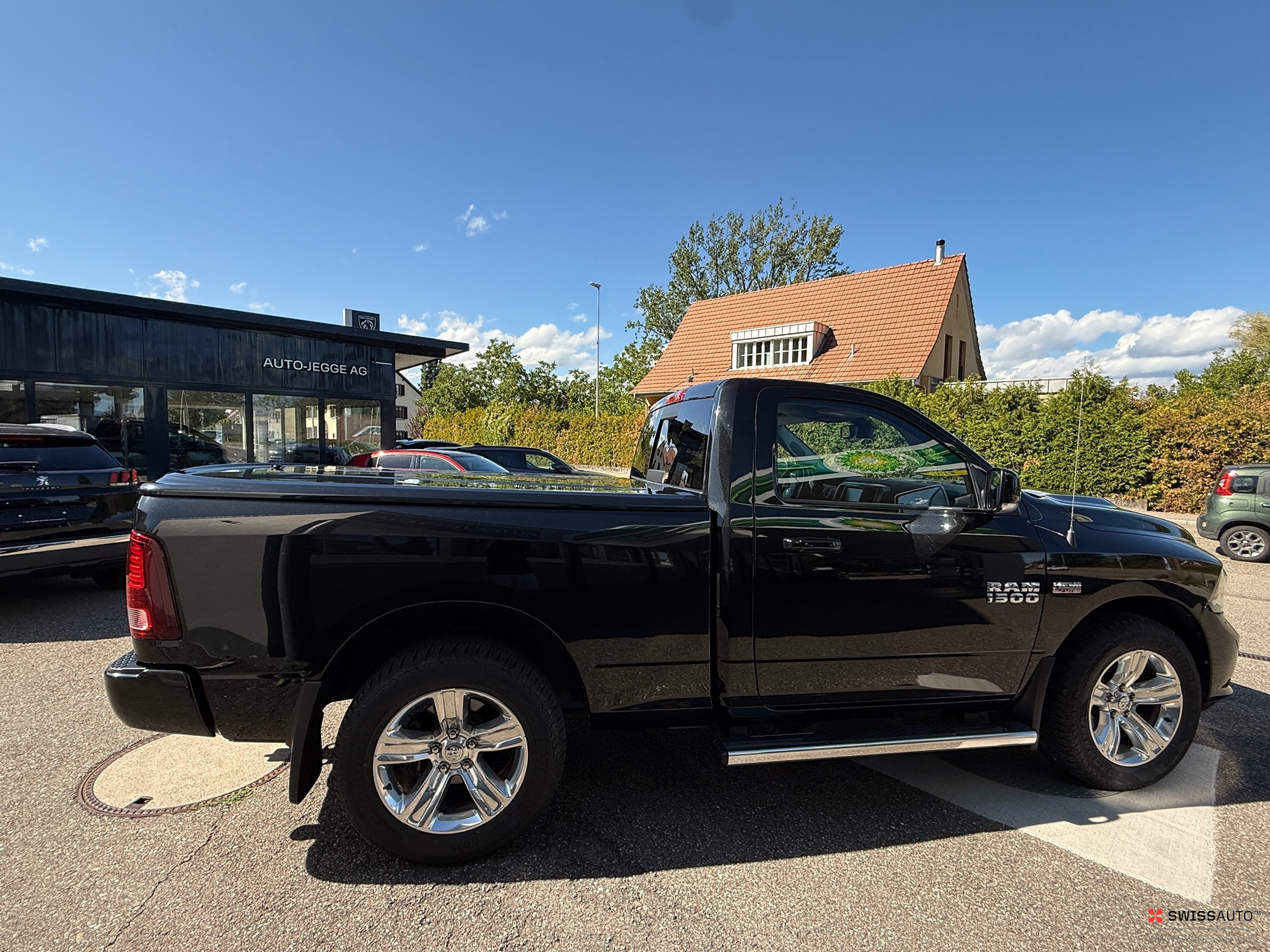 Auction Image