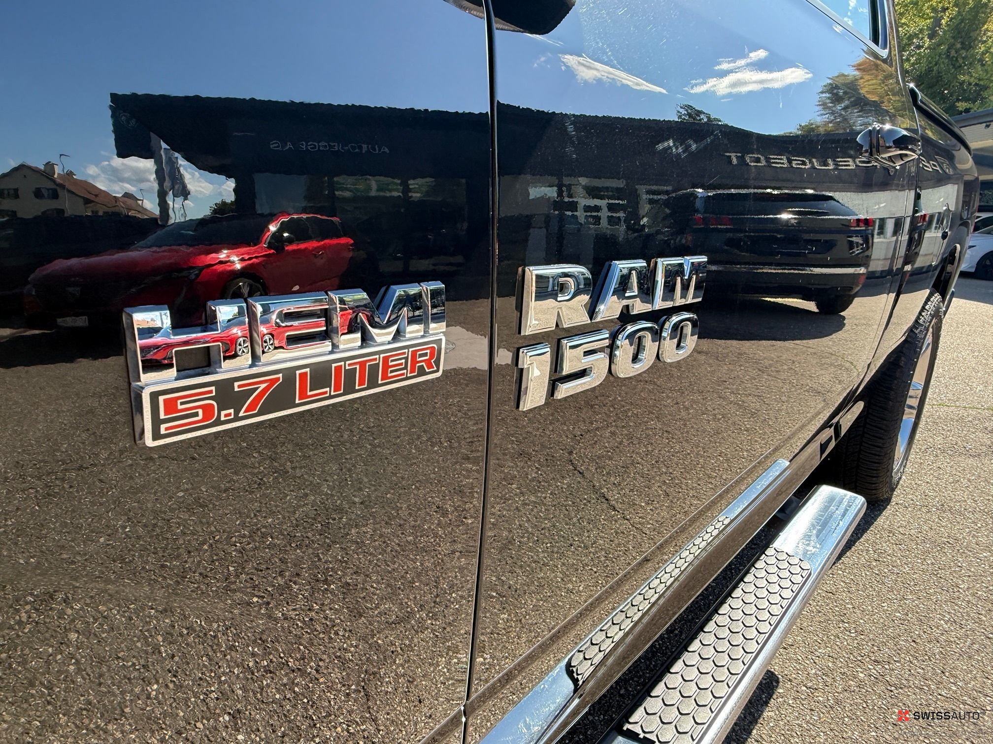 Auction Image