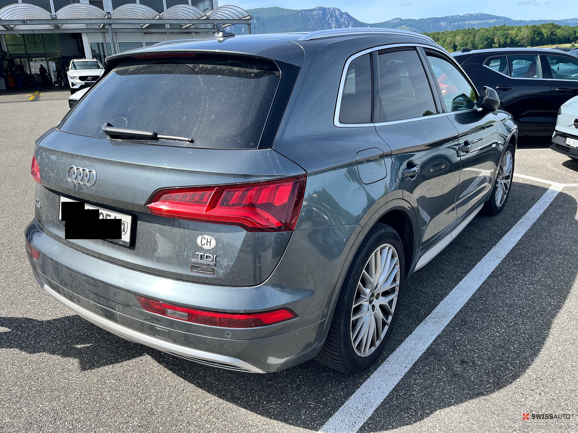 Auction Image