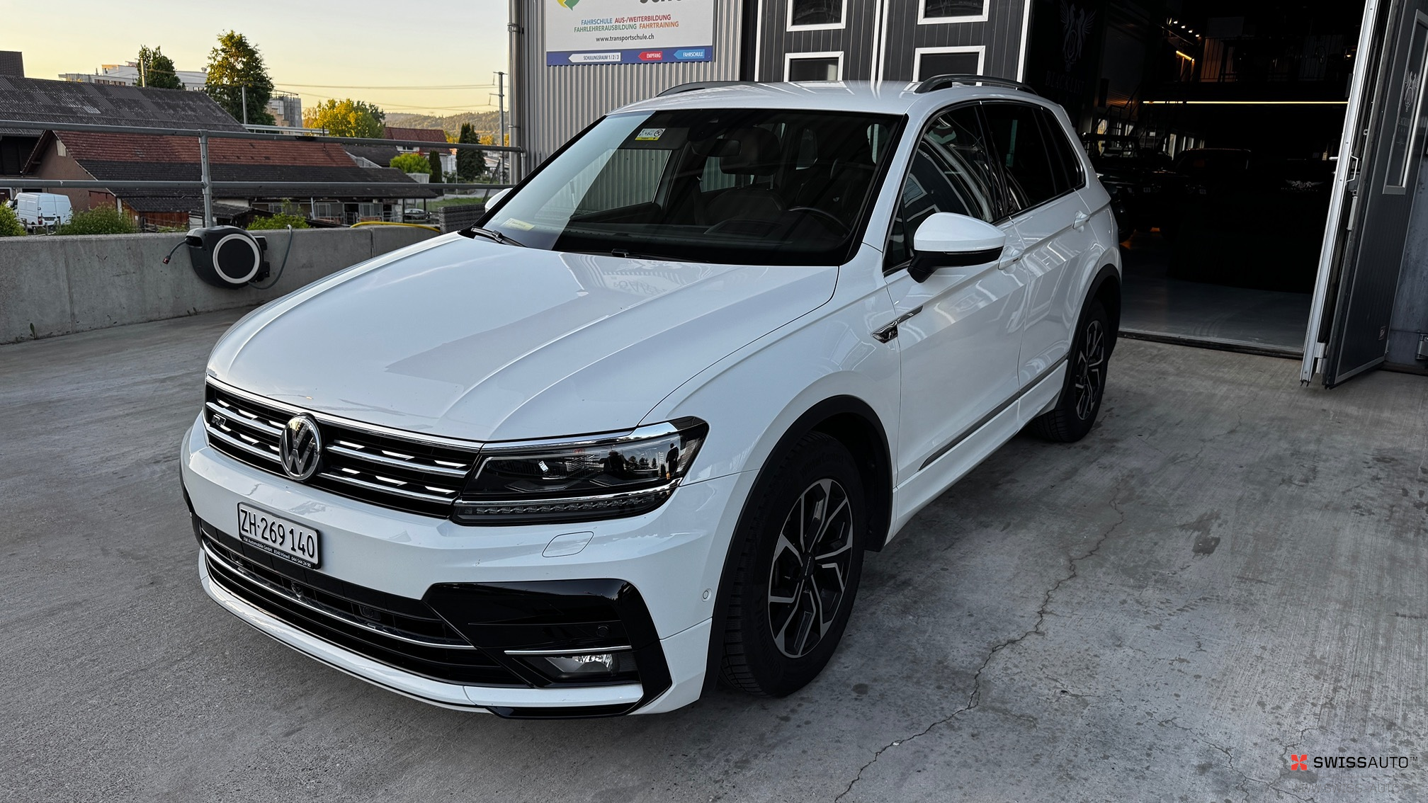 Auction Image