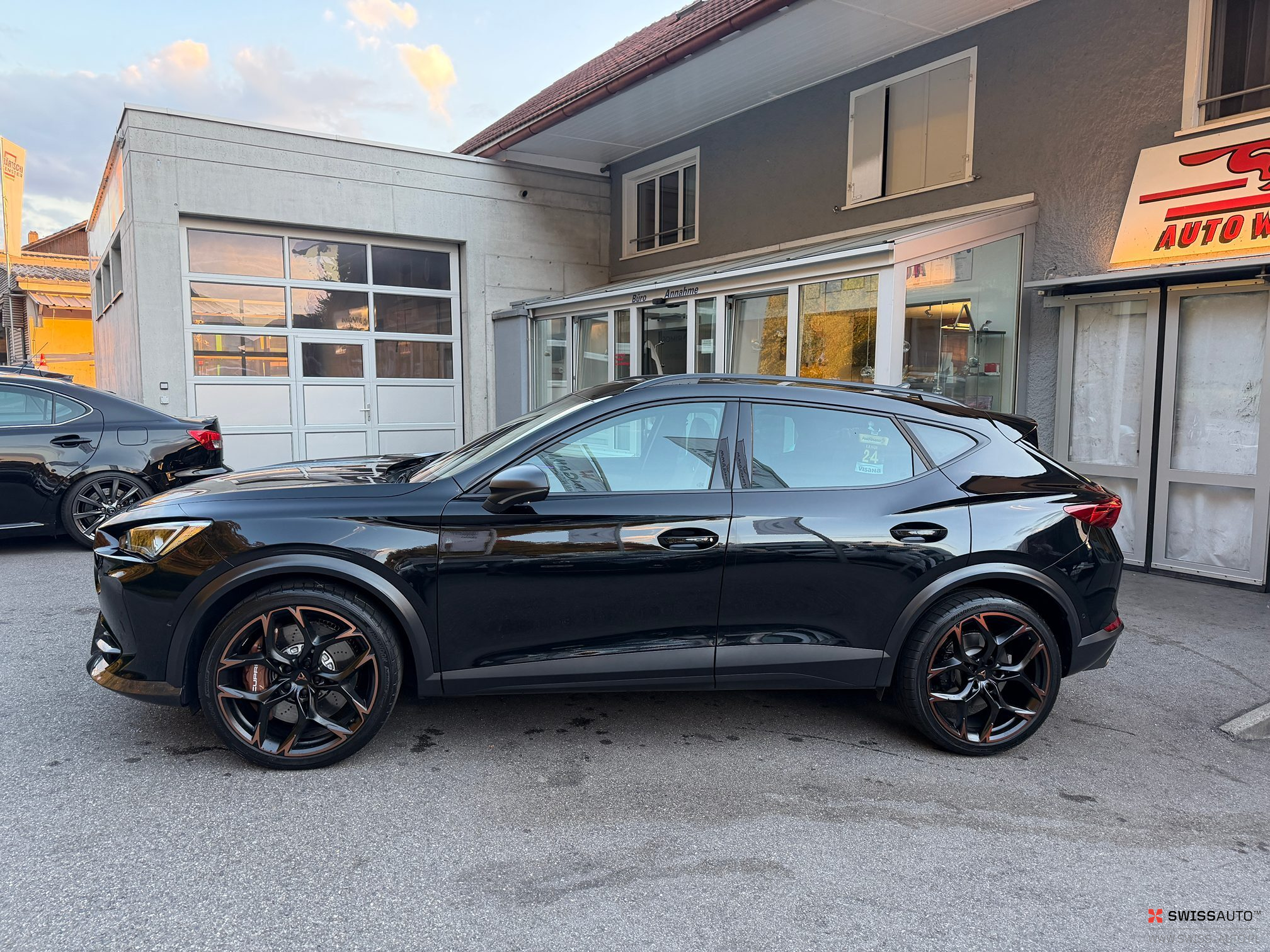 Auction Image