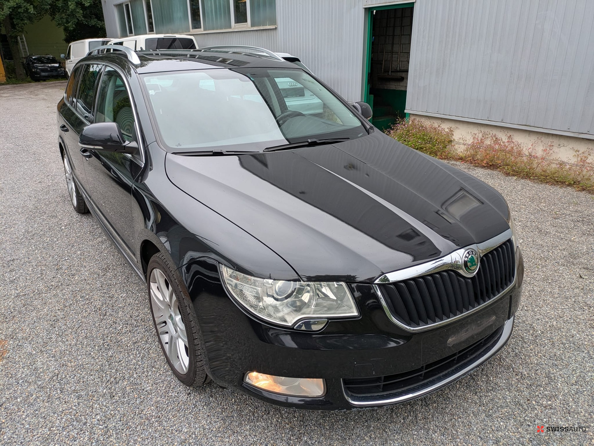 Auction Image