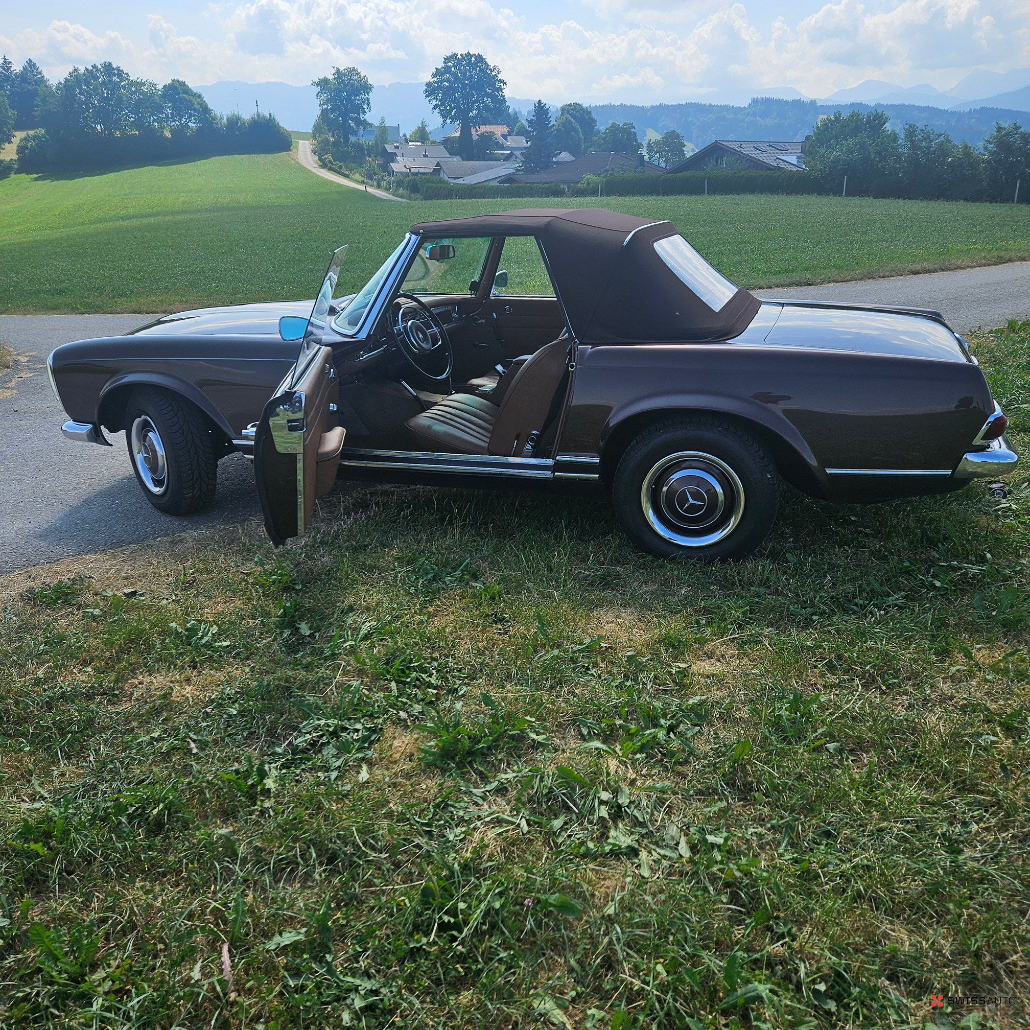 Auction Image