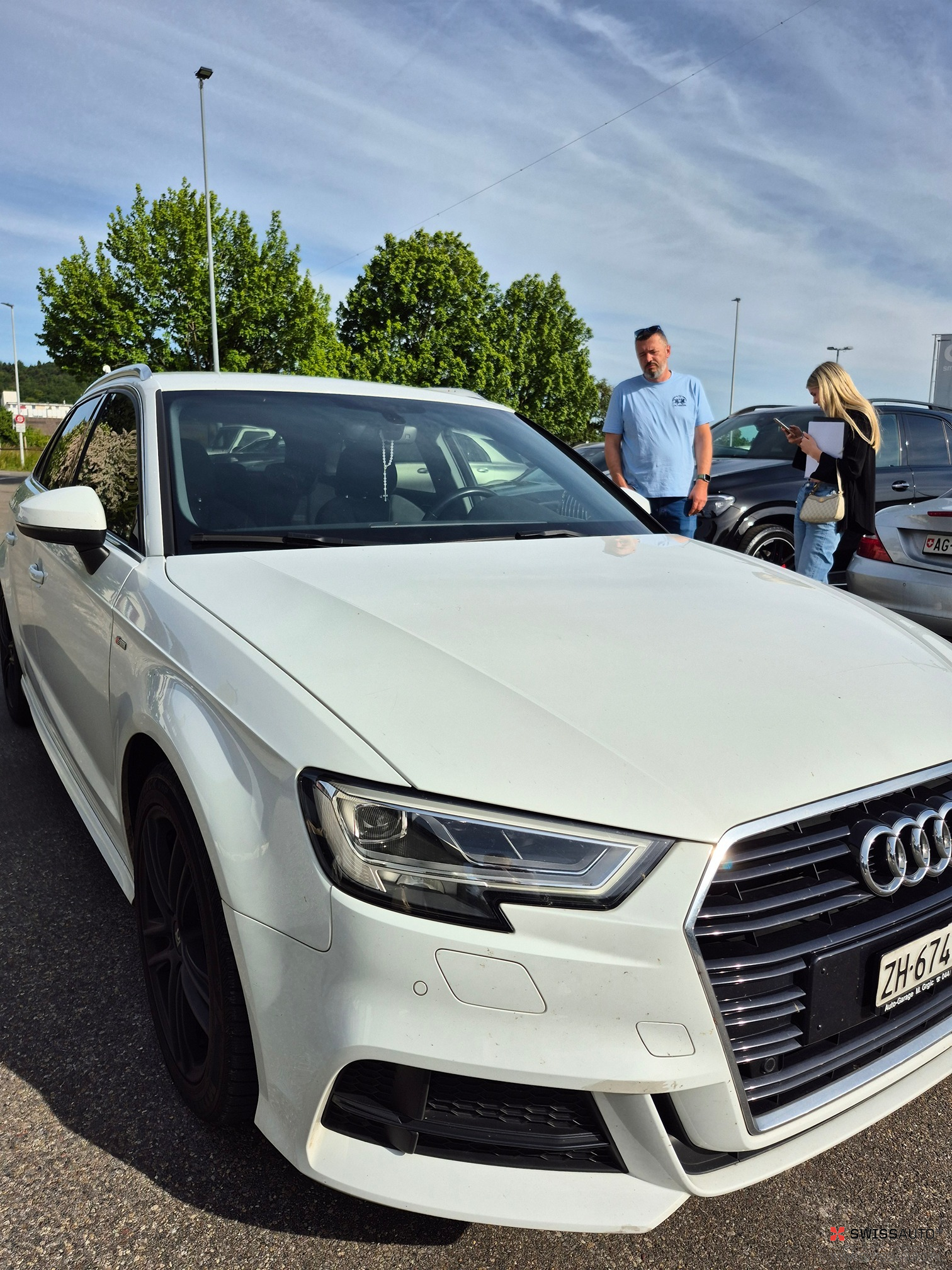 Auction Image