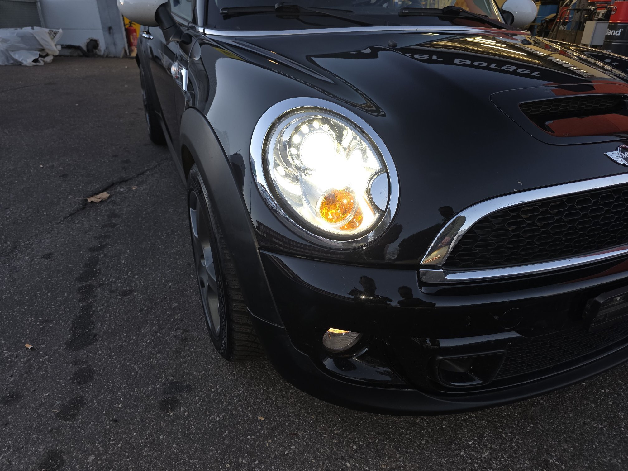 Auction Image