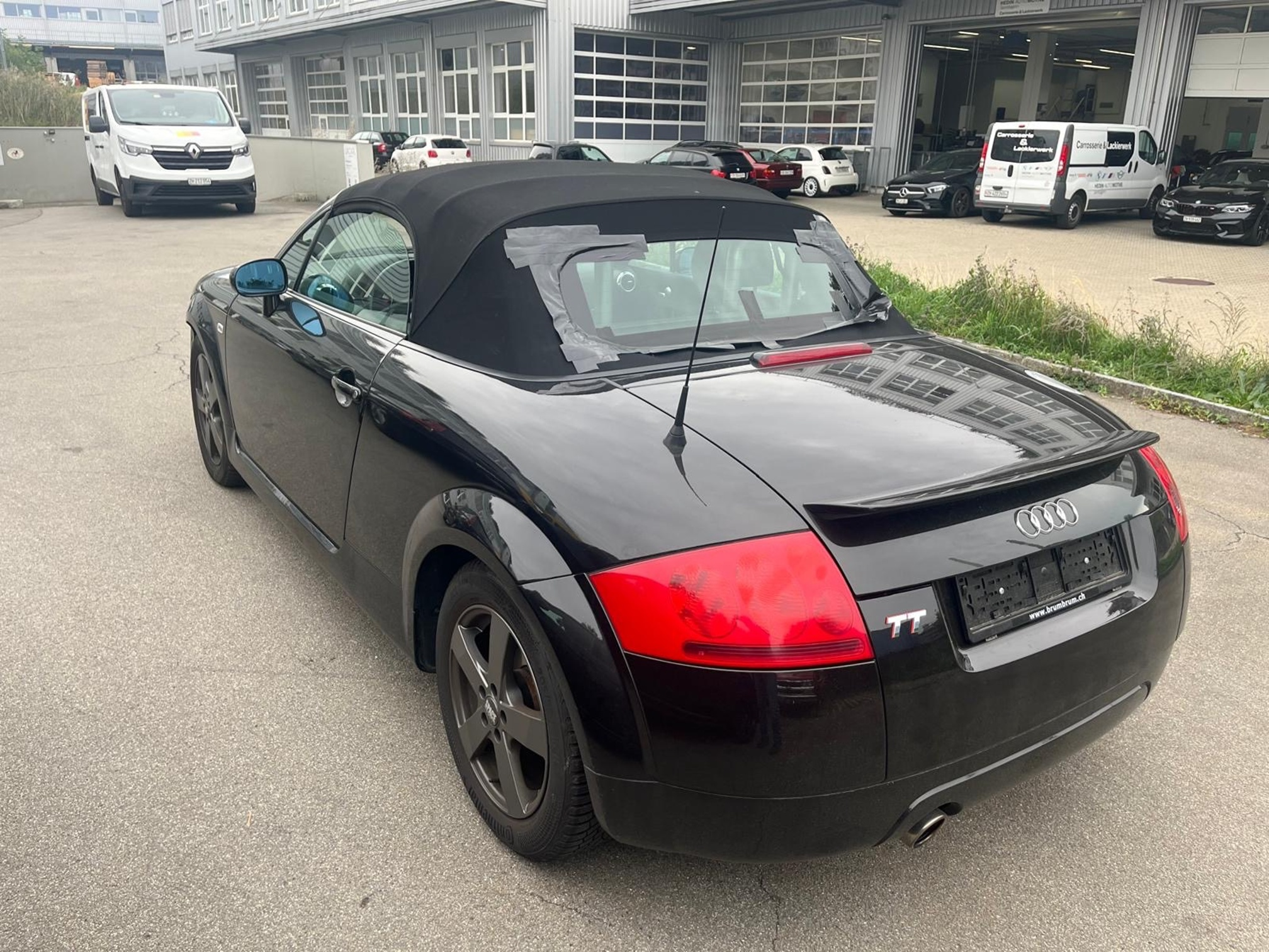 Auction Image