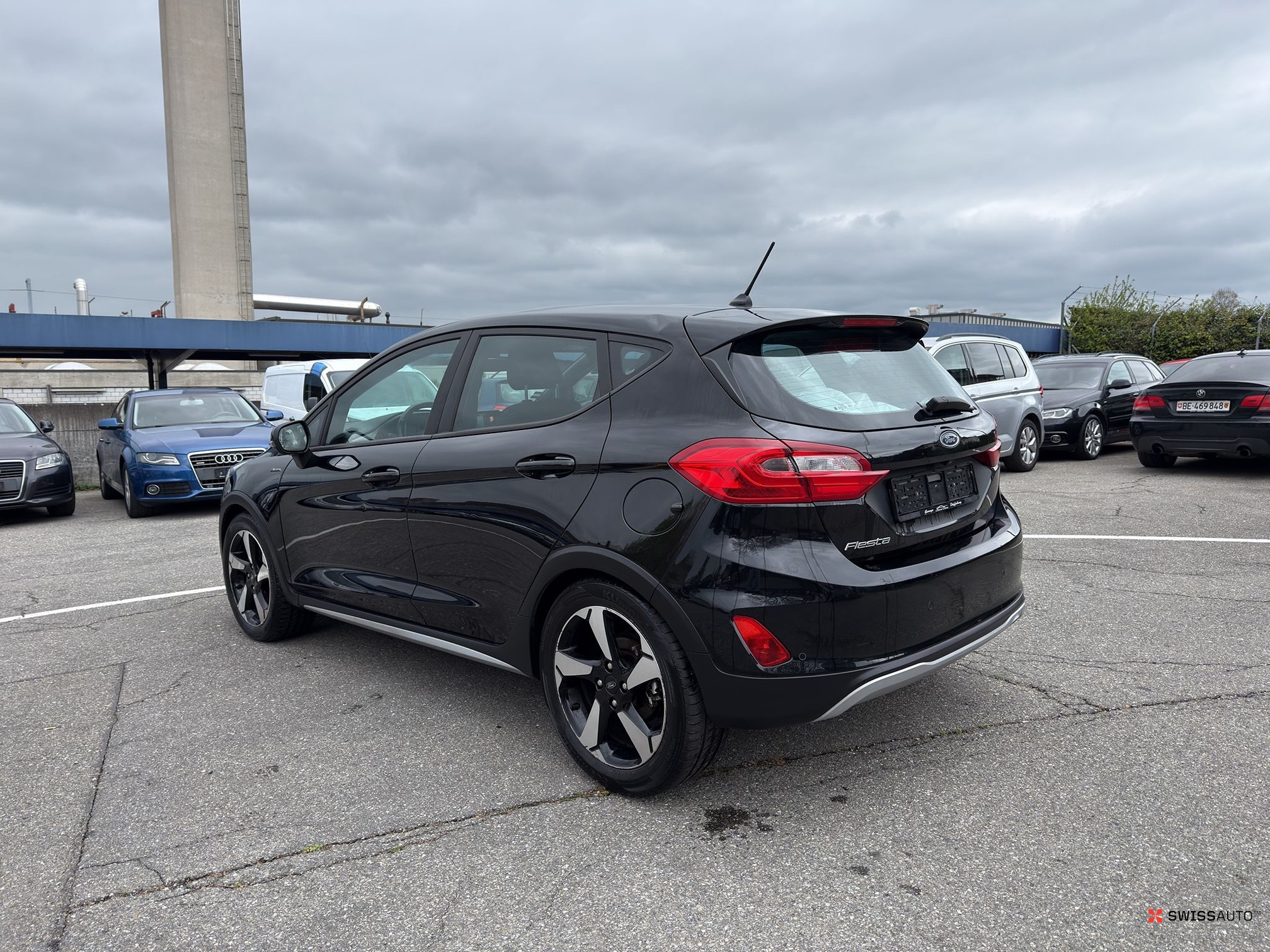 Auction Image