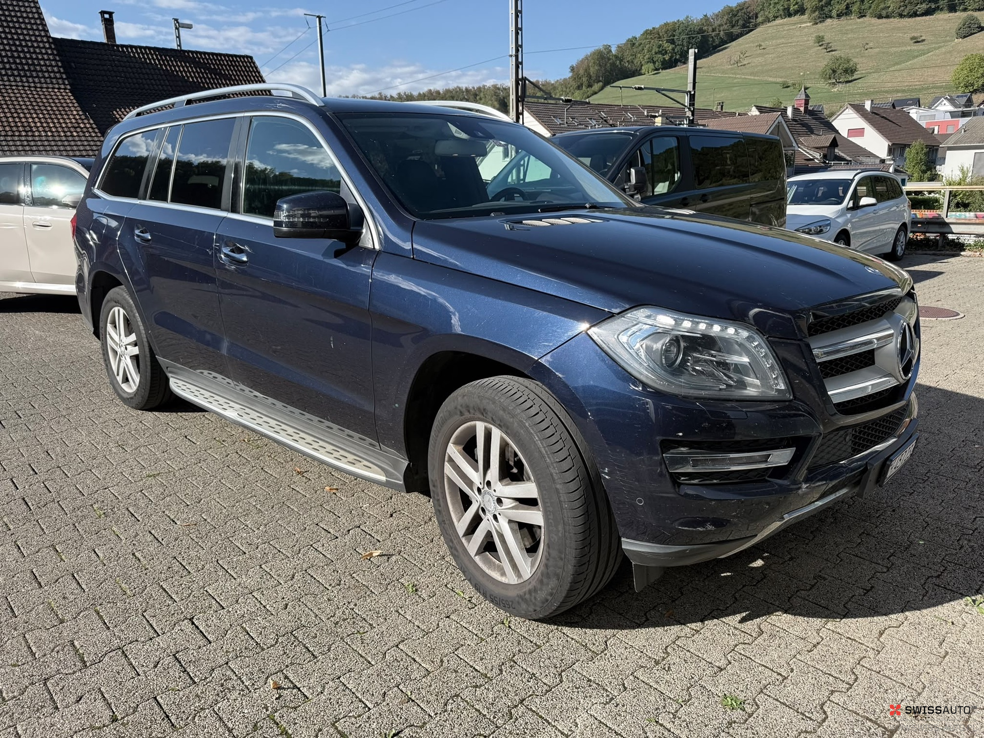 Auction Image
