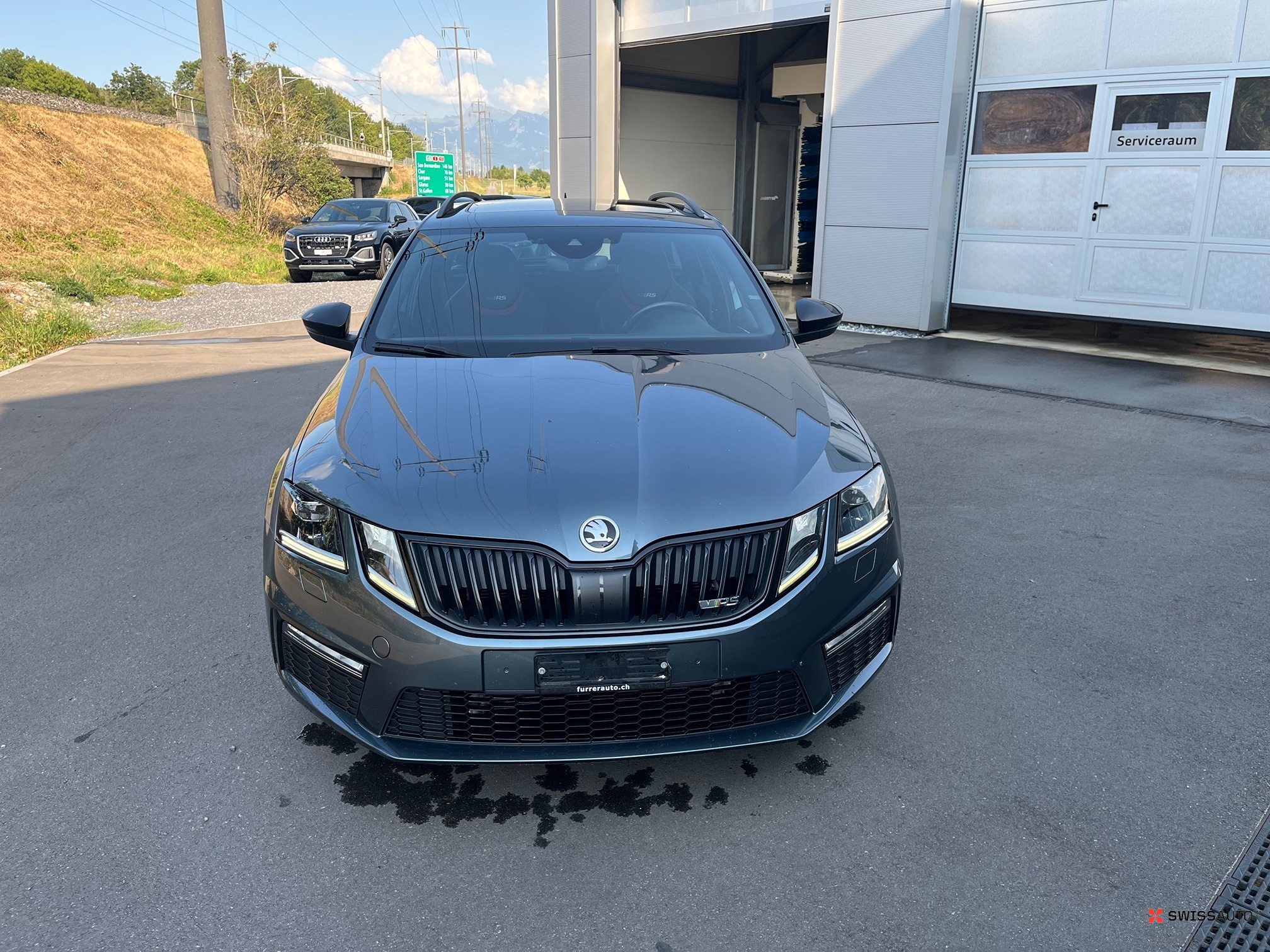 Auction Image