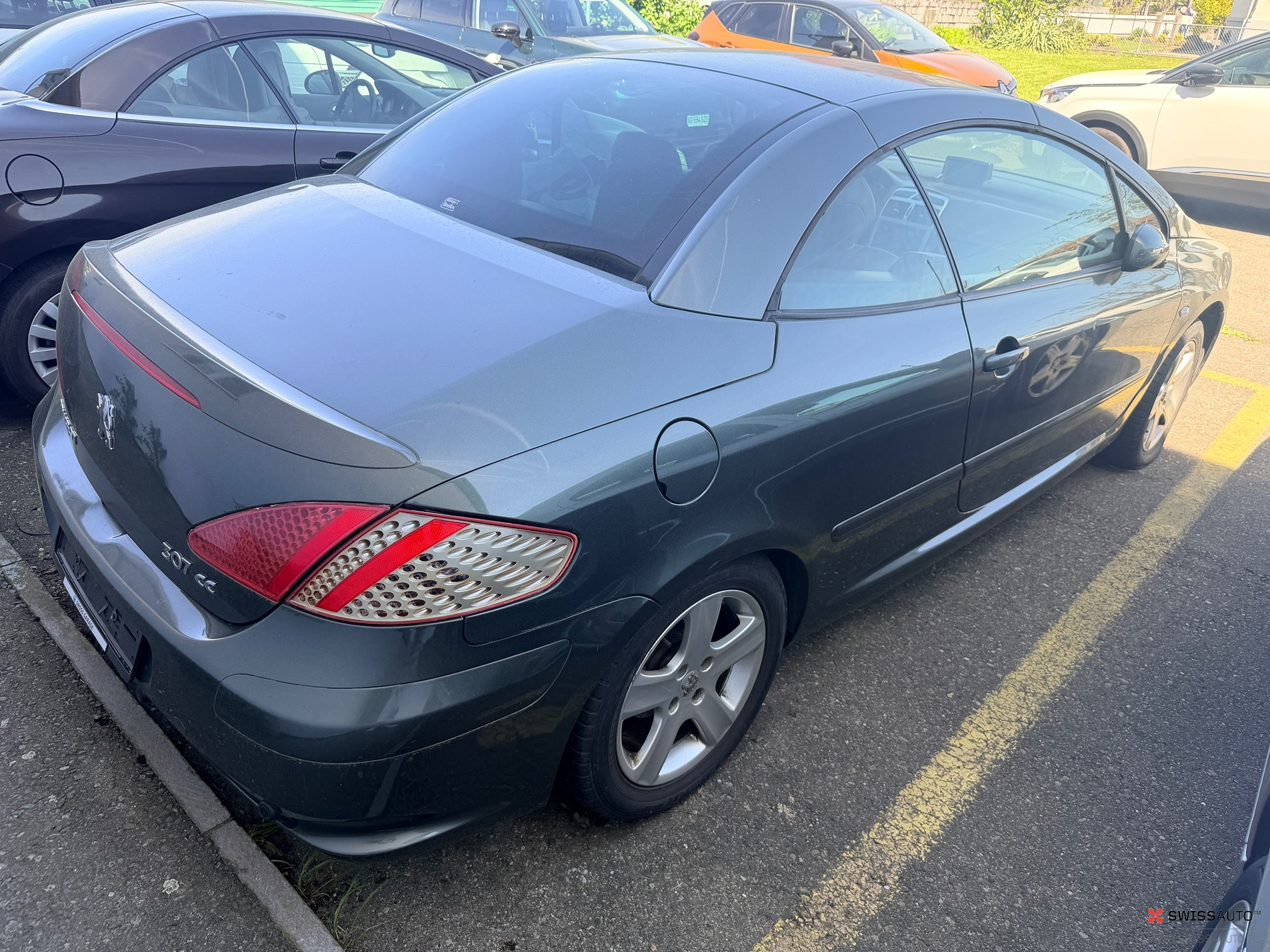 Auction Image
