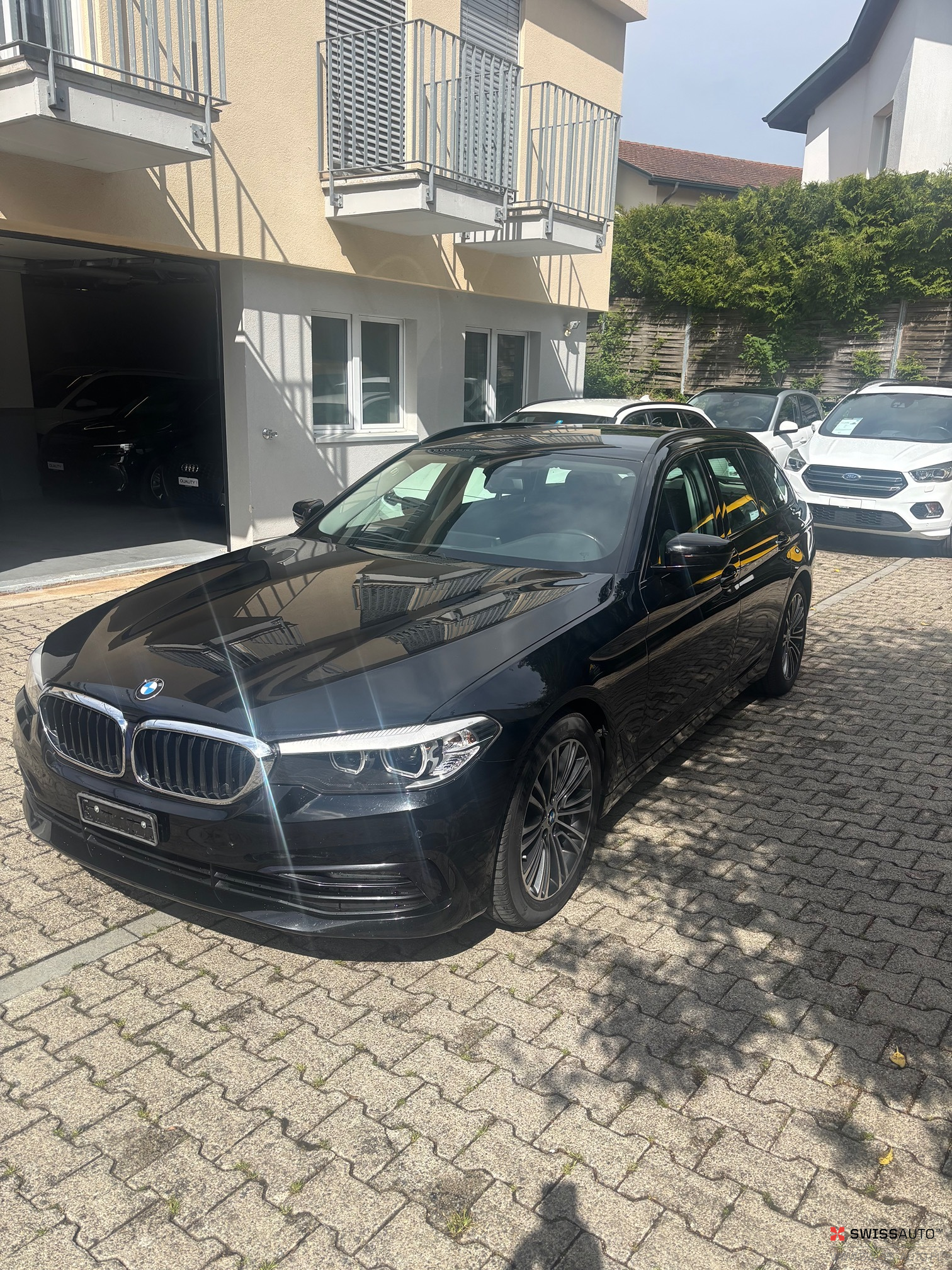 Auction Image