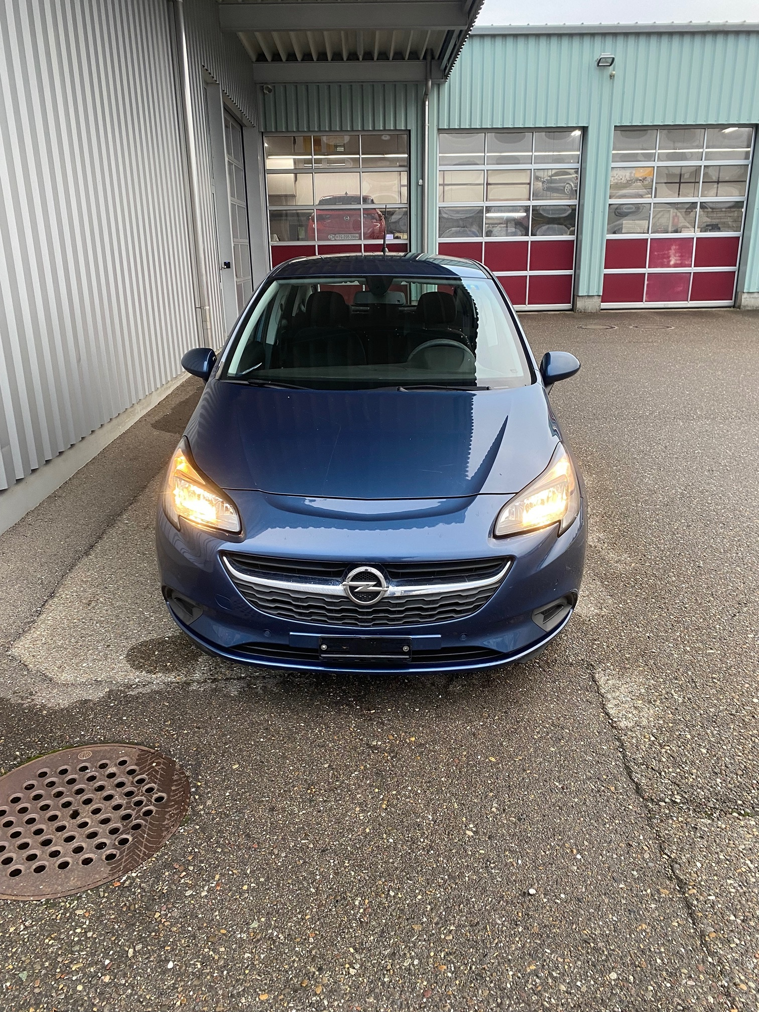 Auction Image