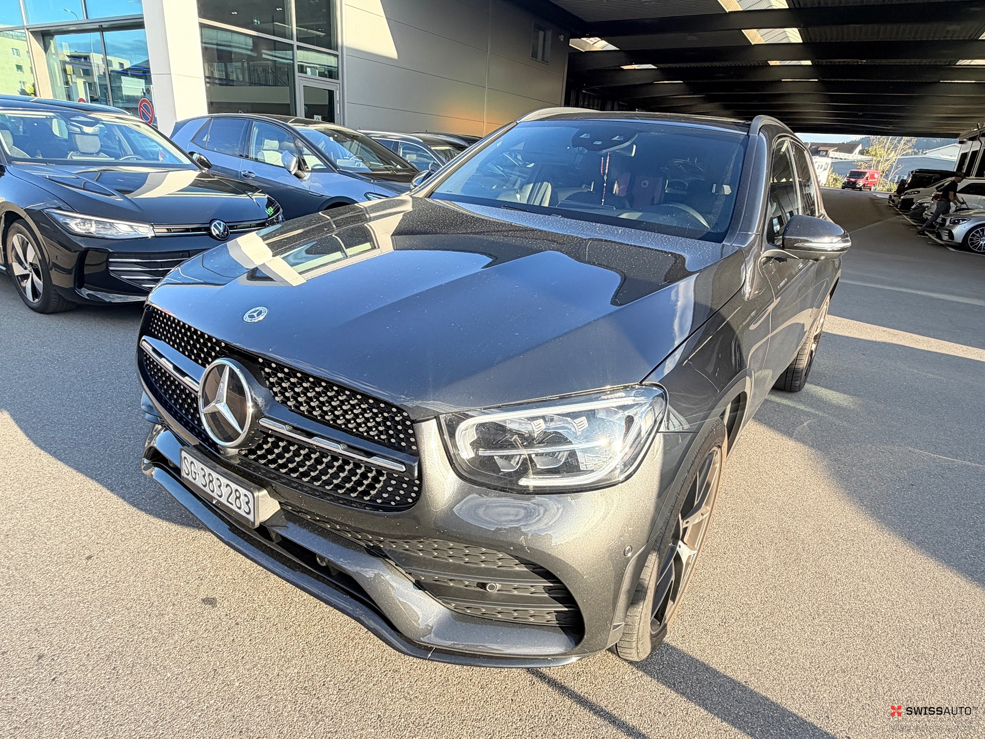 Auction Image